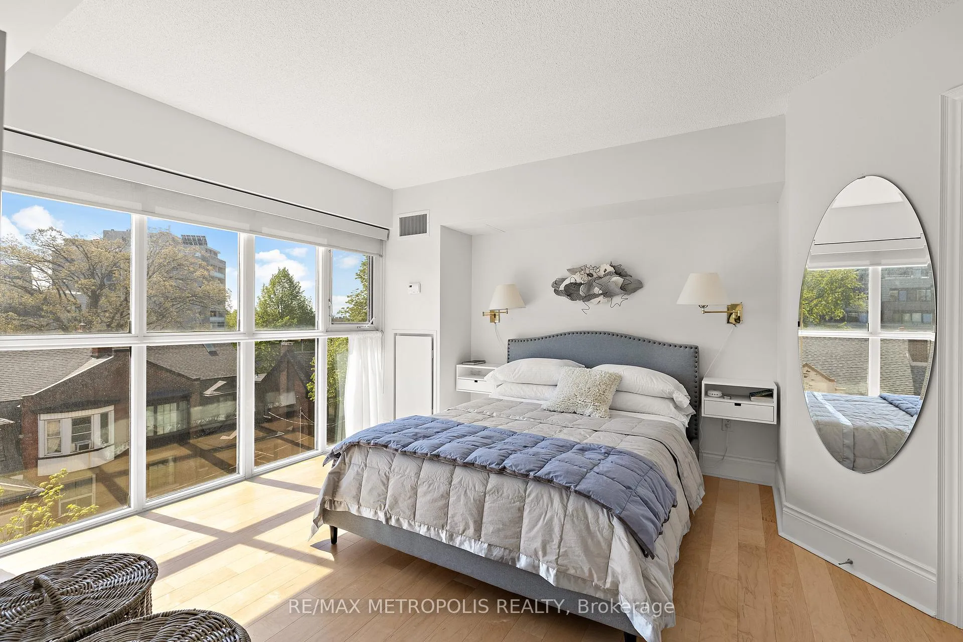Photo 5 of Unit 438, 437 Roncesvalles Avenue, Toronto, Roncesvalles — HOMEH
