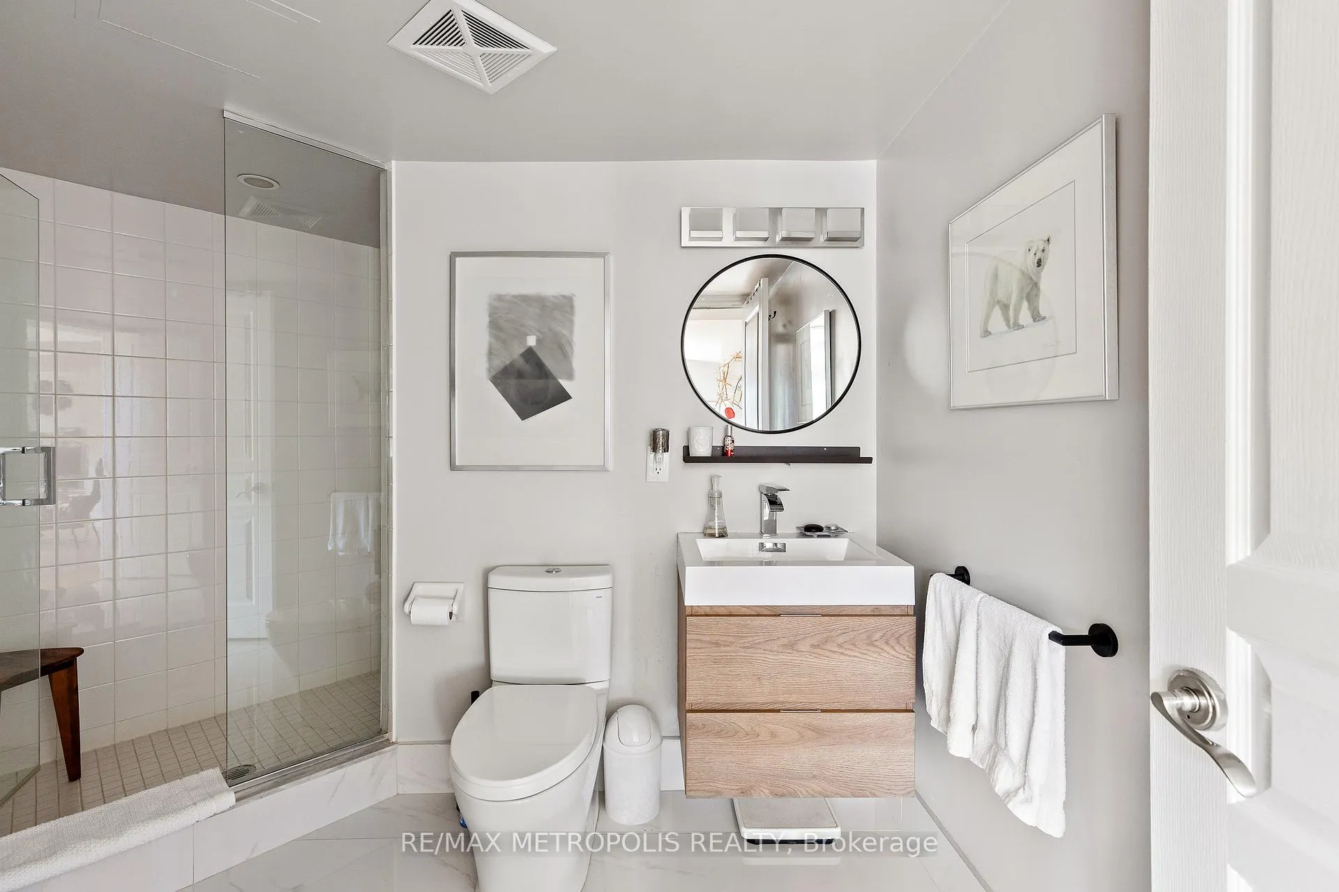 Photo 36 of Unit 438, 437 Roncesvalles Avenue, Toronto, Roncesvalles — HOMEH