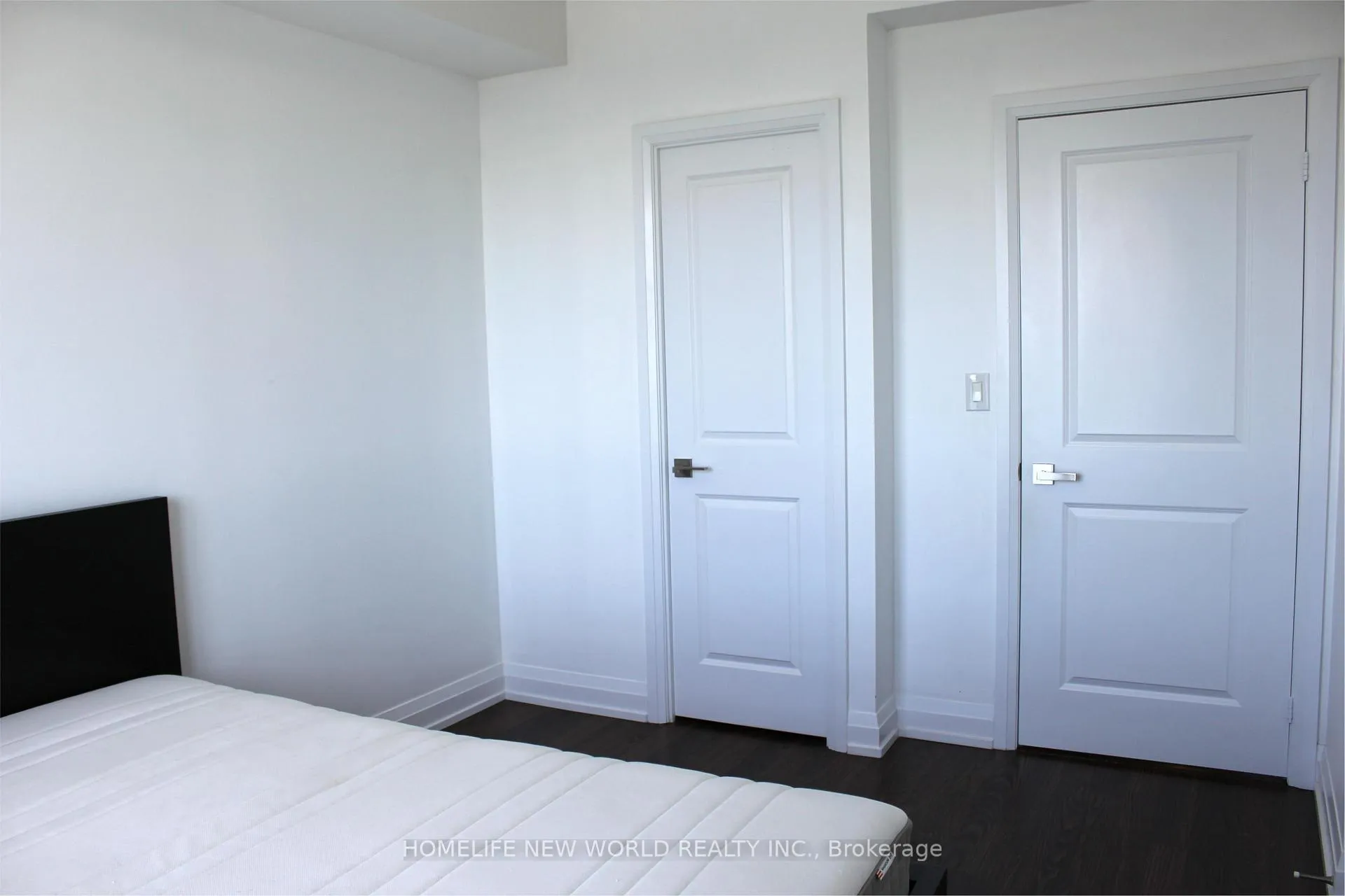 Photo 15 of Unit 429, 7161 Yonge Street, Markham, Thornhill — HOMEH