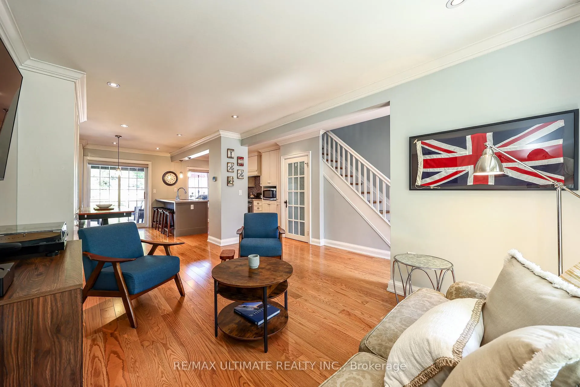 Photo 8 of 503 Sutherland Drive, Toronto, Leaside — HOMEH