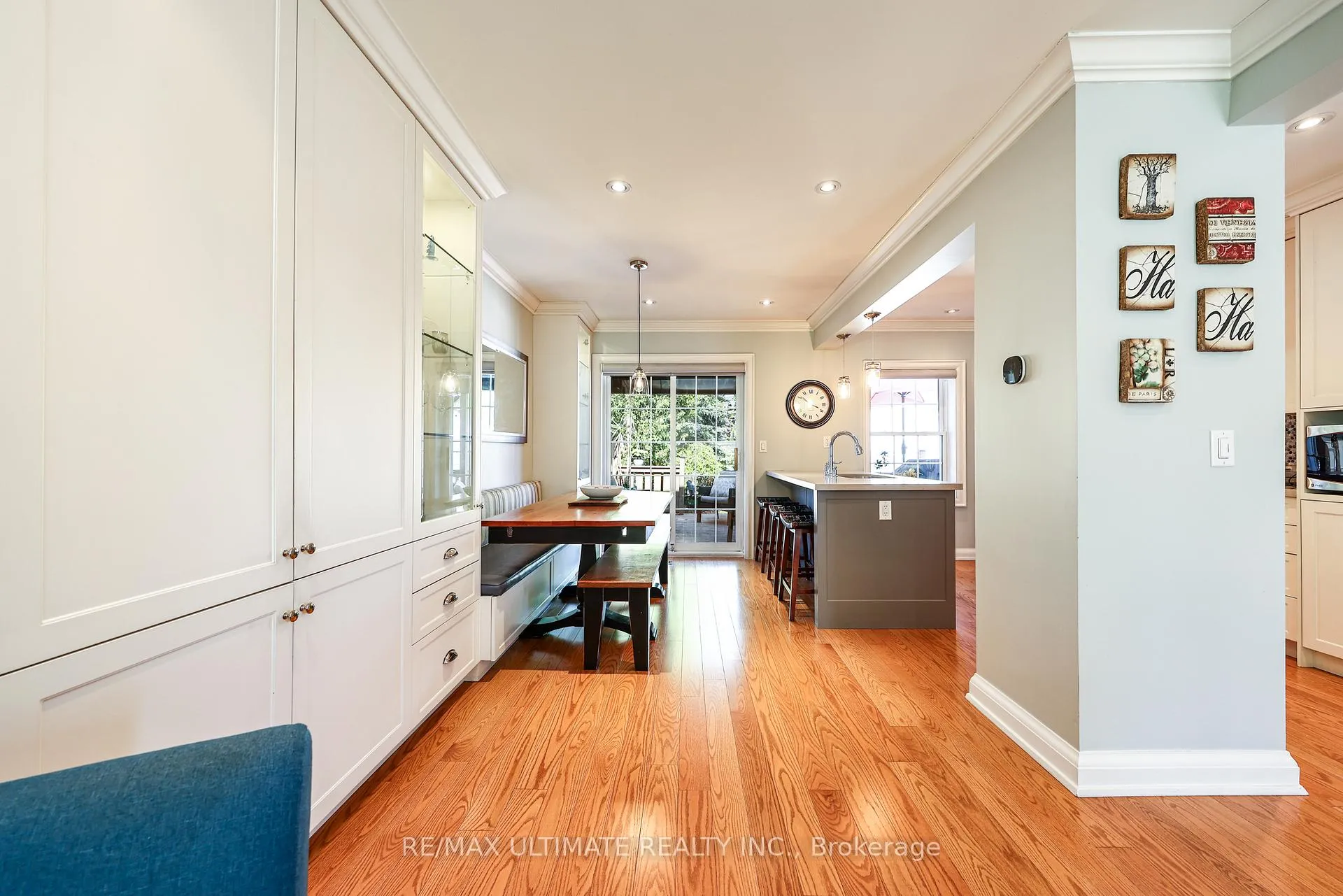 Photo 10 of 503 Sutherland Drive, Toronto, Leaside — HOMEH