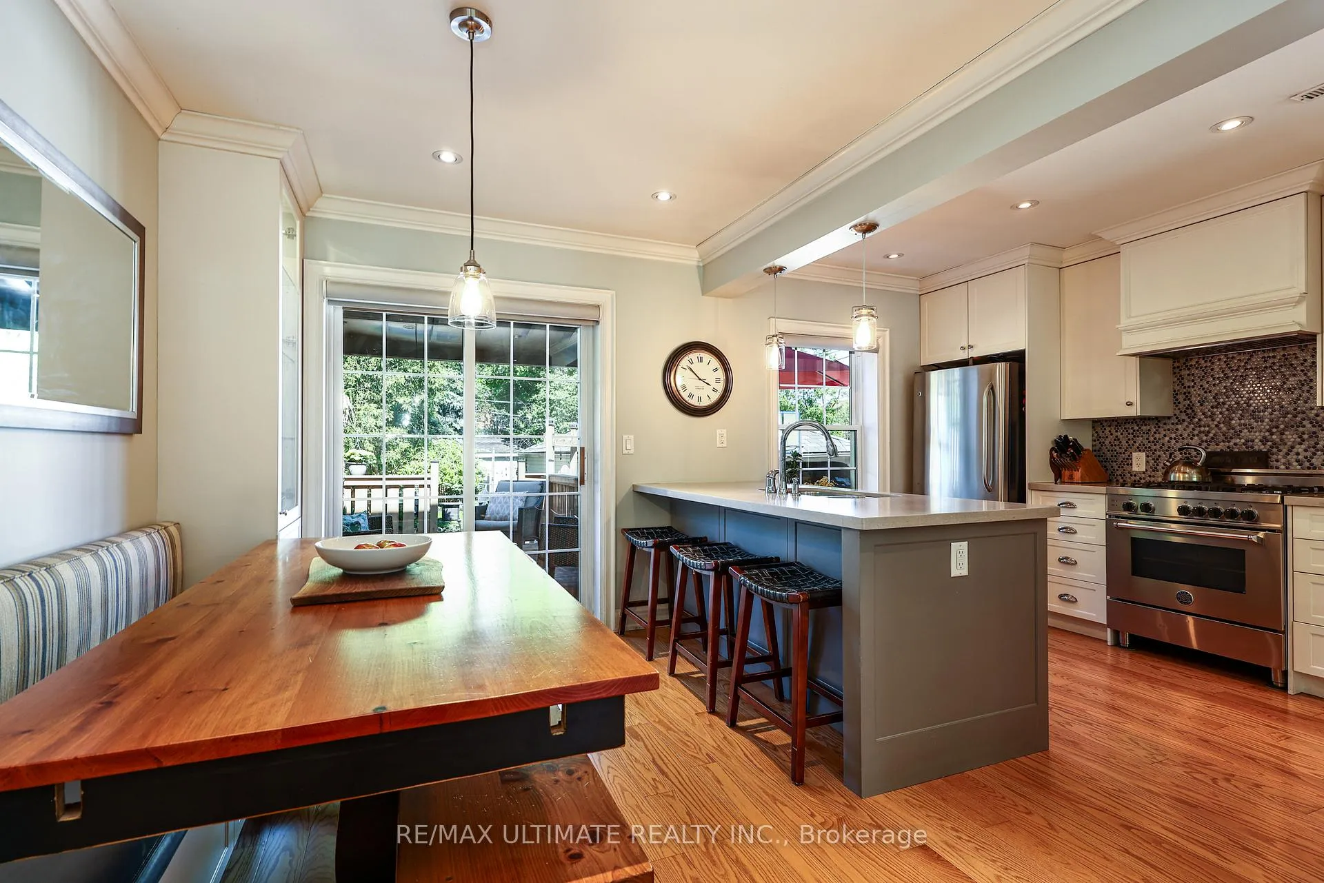 Photo 12 of 503 Sutherland Drive, Toronto, Leaside — HOMEH