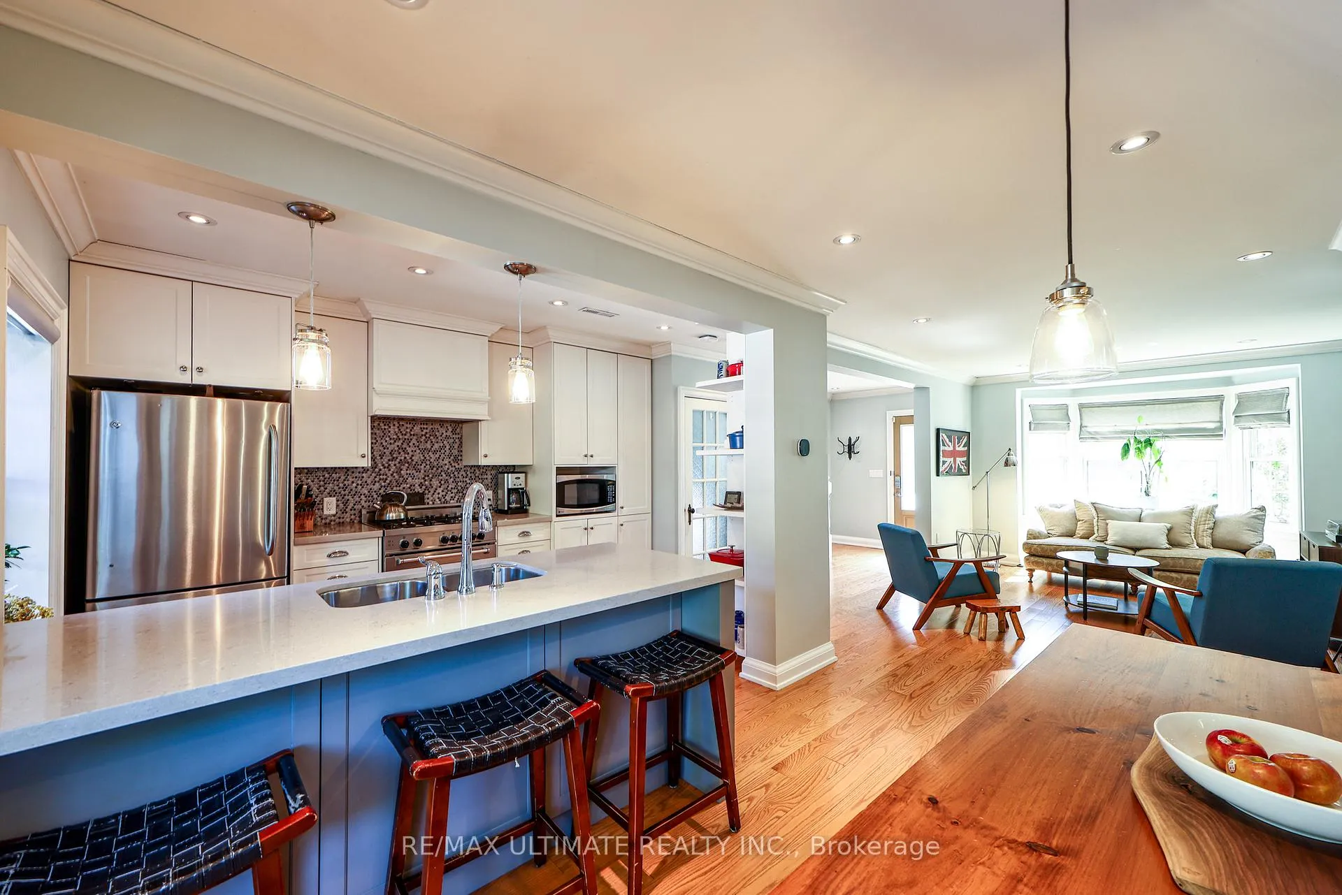 Photo 23 of 503 Sutherland Drive, Toronto, Leaside — HOMEH