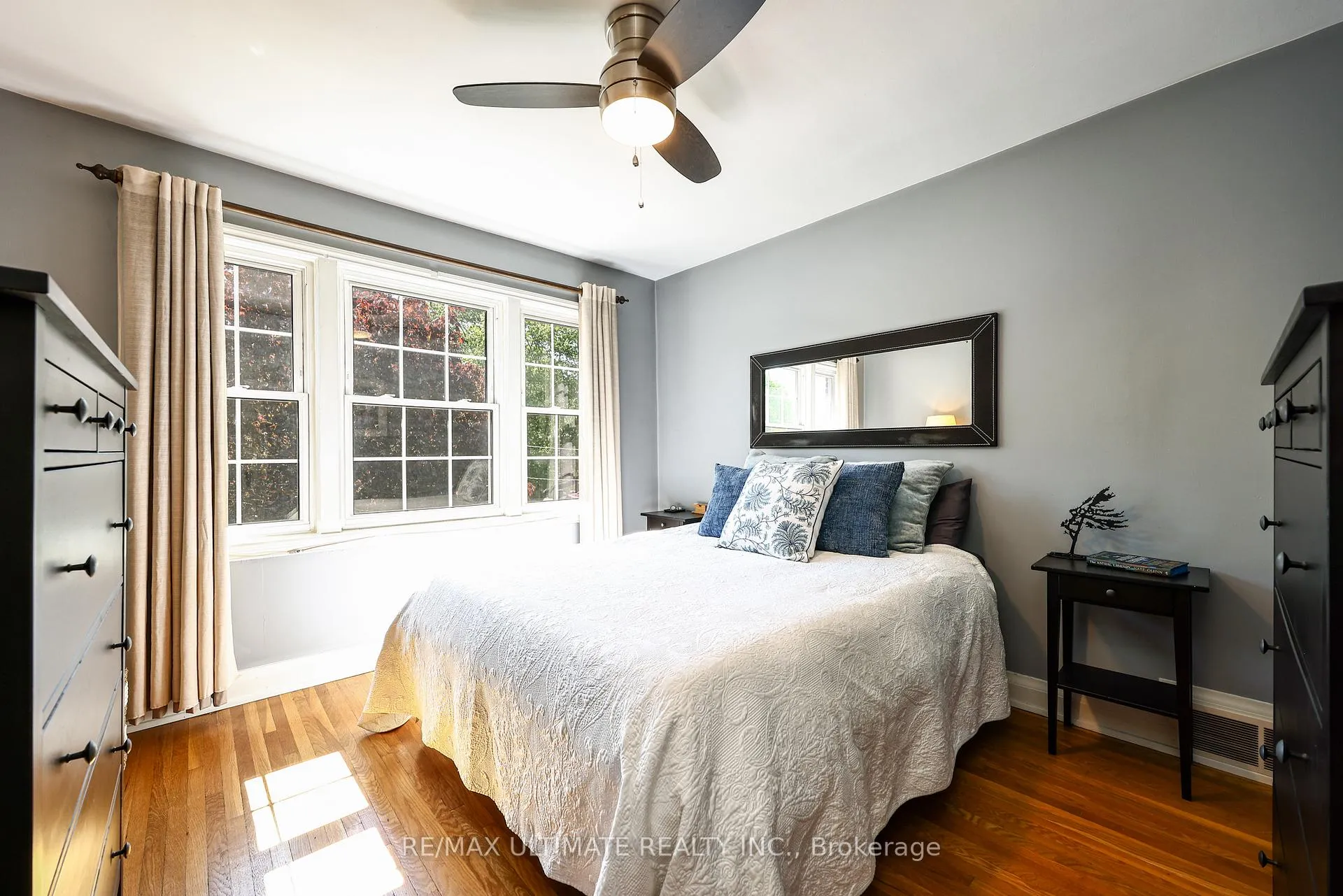 Photo 25 of 503 Sutherland Drive, Toronto, Leaside — HOMEH