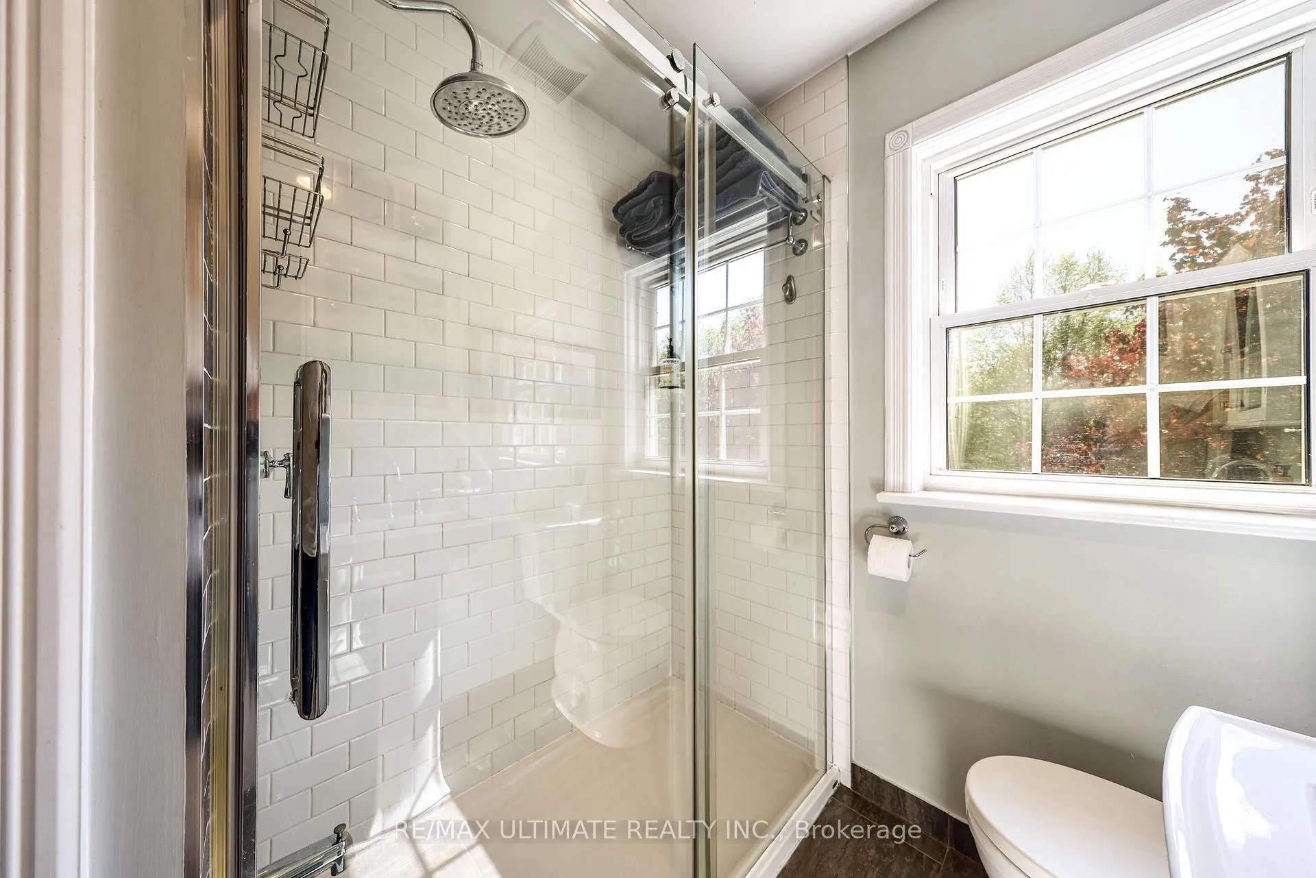 Photo 29 of 503 Sutherland Drive, Toronto, Leaside — HOMEH