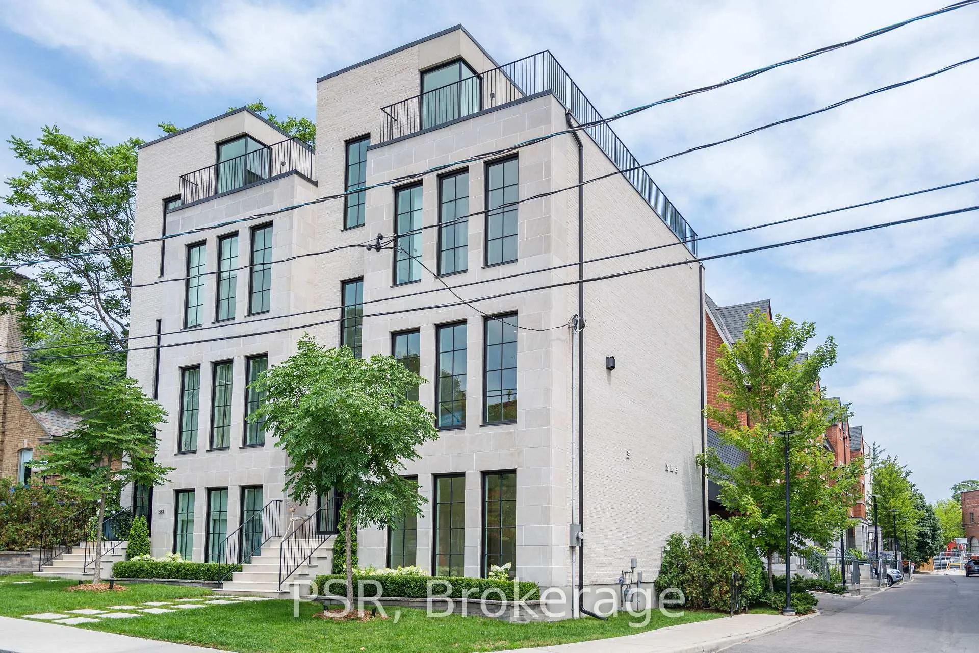 Photo 1 of 381 Madison Avenue, Toronto, Casa Loma — HOMEH