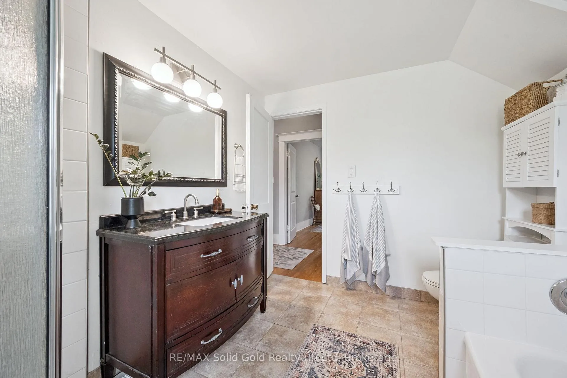 Photo 29 of 793 Belmont Avenue W, Kitchener, Uptown West — HOMEH