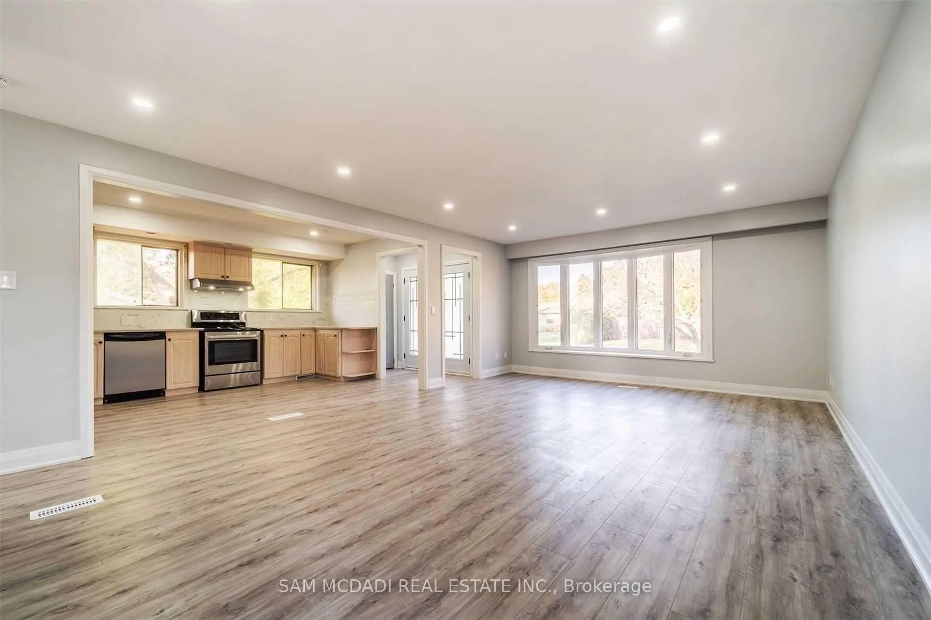 Photo 9 of 5318 Mericourt Road, Burlington, Appleby — HOMEH