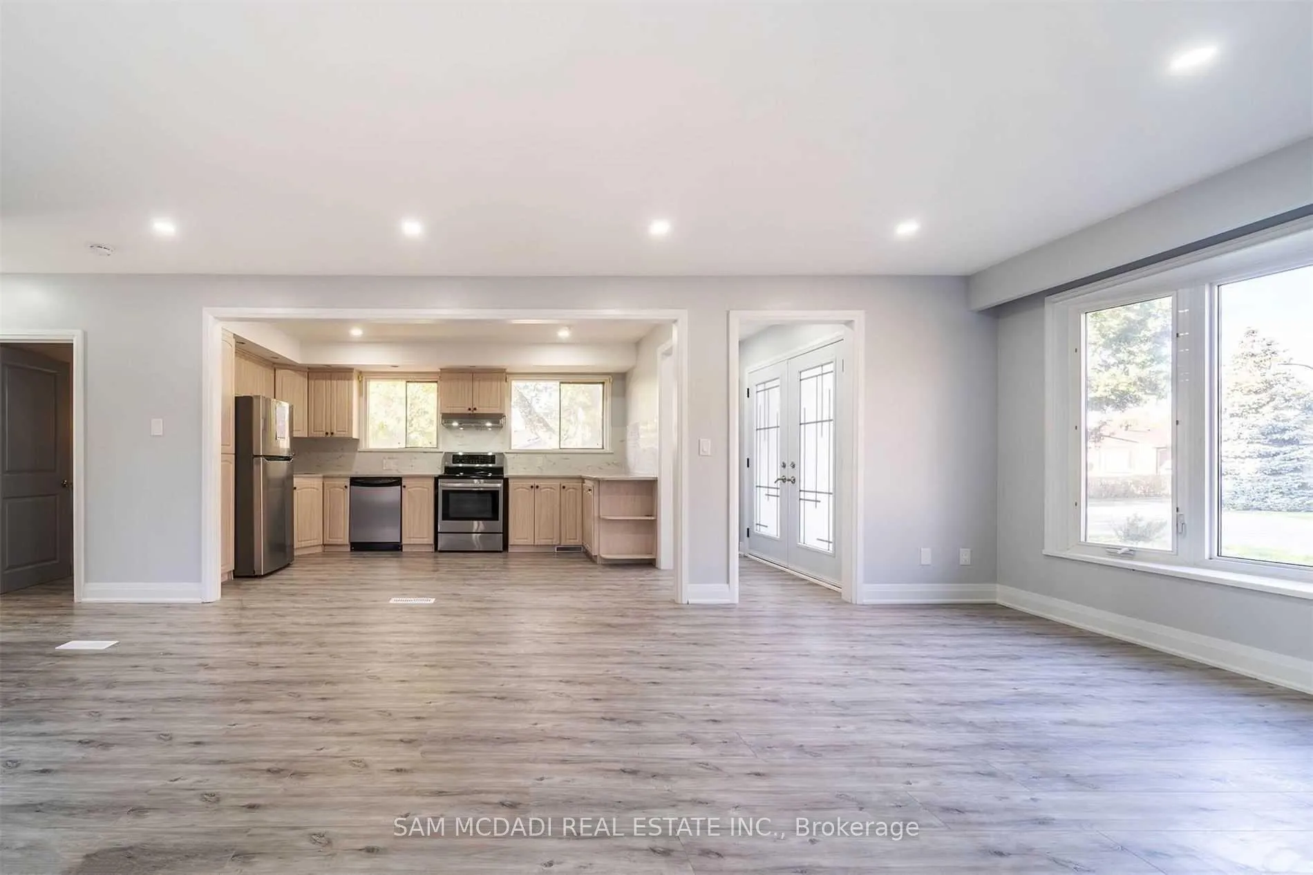 Photo 11 of 5318 Mericourt Road, Burlington, Appleby — HOMEH