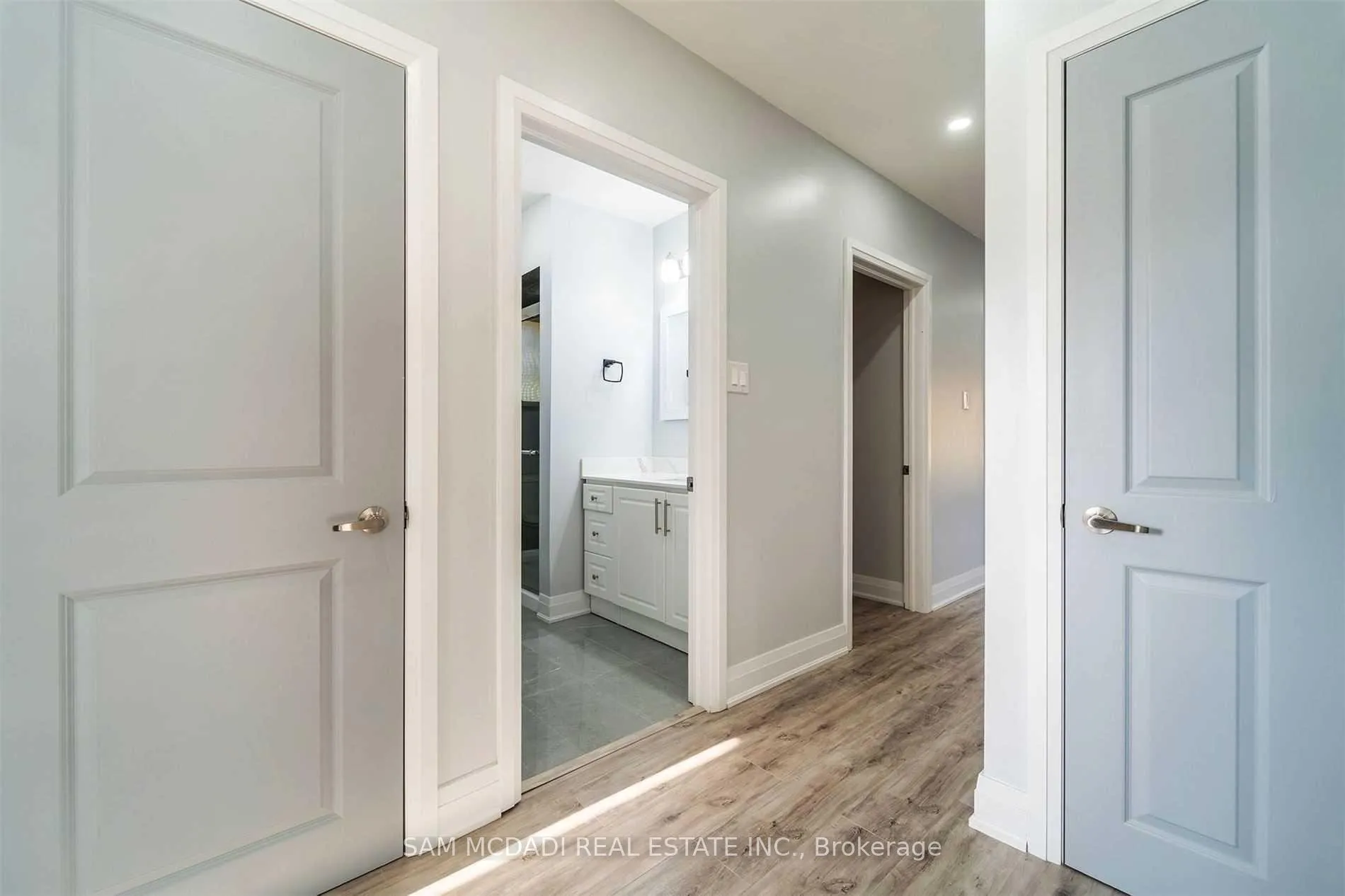 Photo 20 of 5318 Mericourt Road, Burlington, Appleby — HOMEH