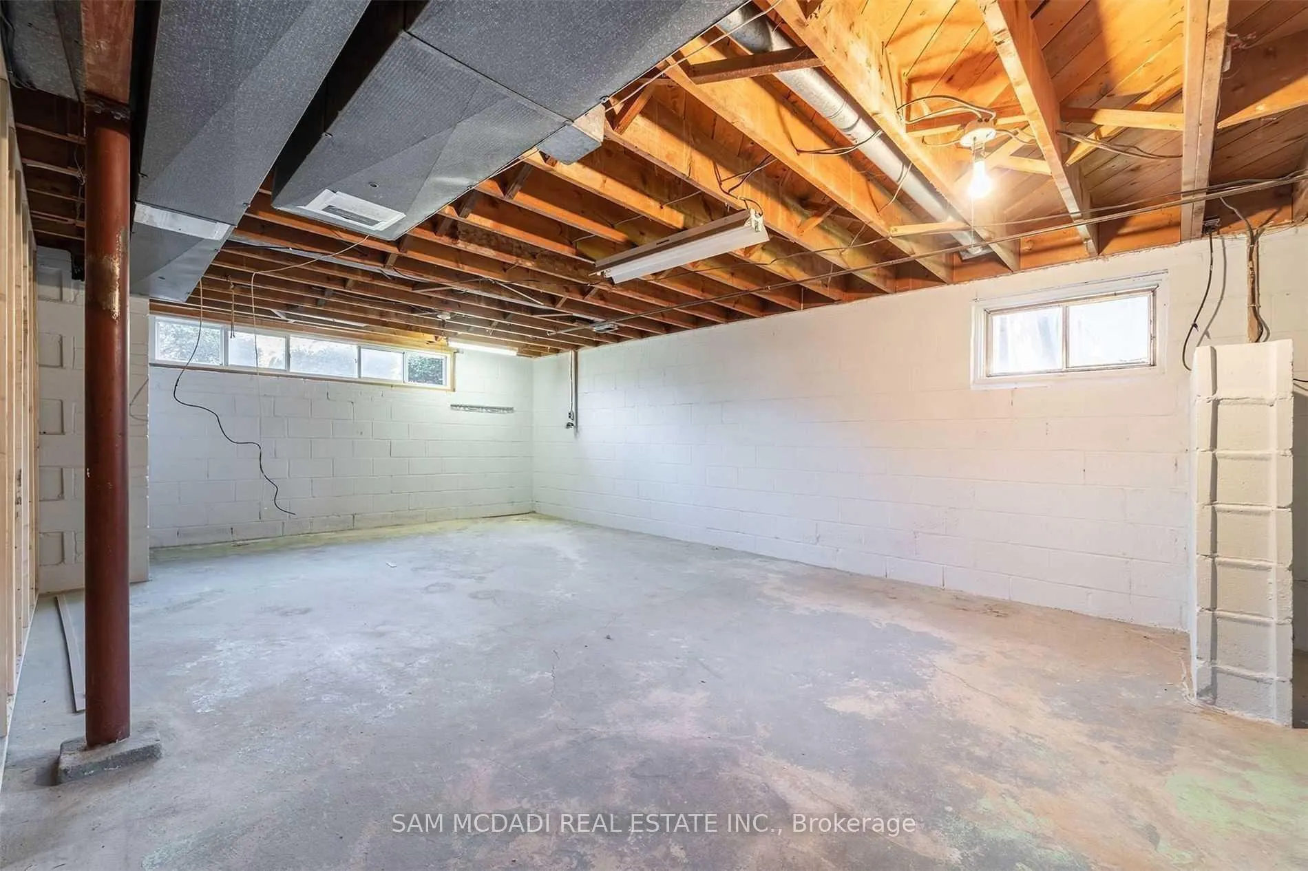 Photo 25 of 5318 Mericourt Road, Burlington, Appleby — HOMEH