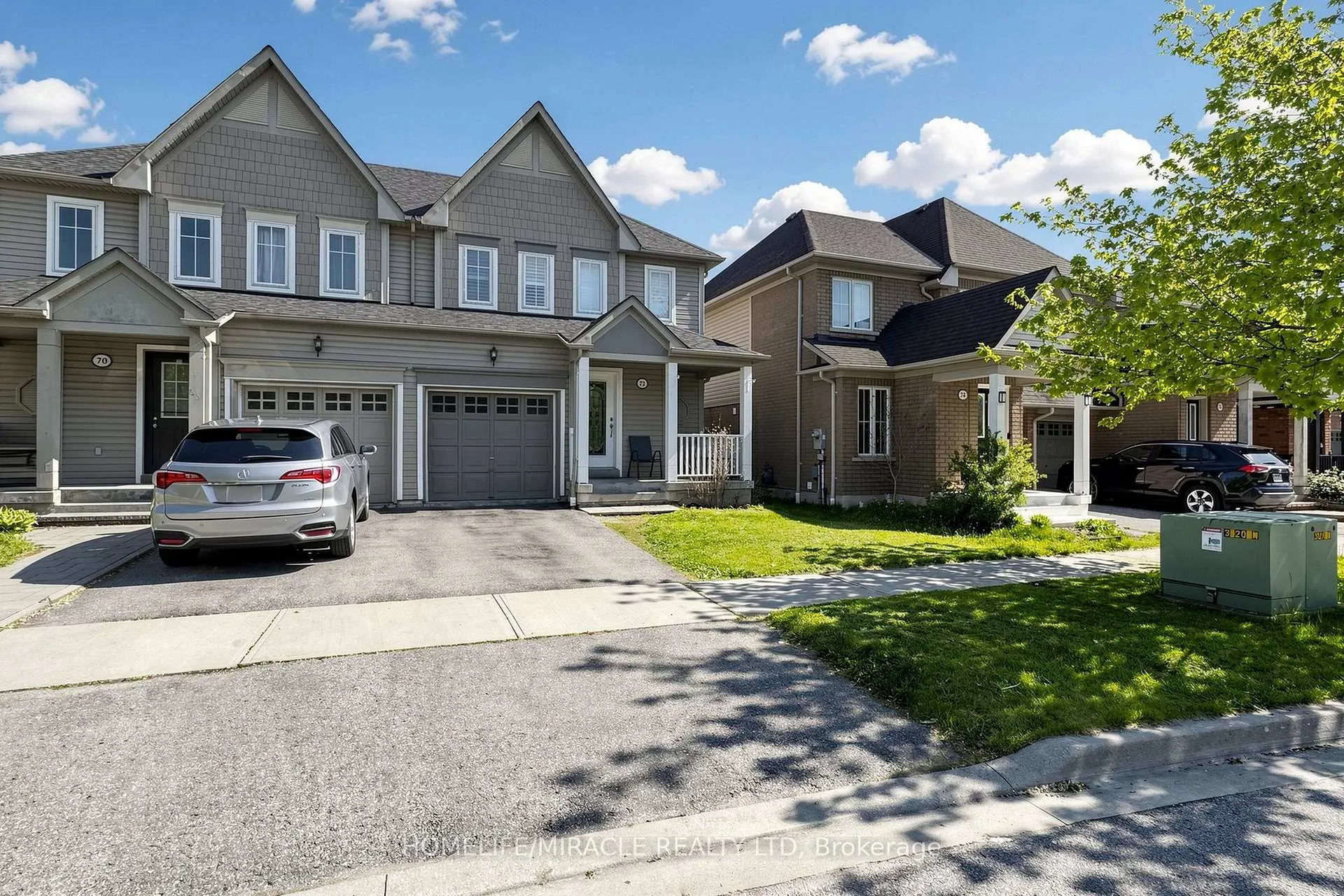 Photo 2 of 72 Boyd Crescent, Ajax, Northeast Ajax — HOMEH