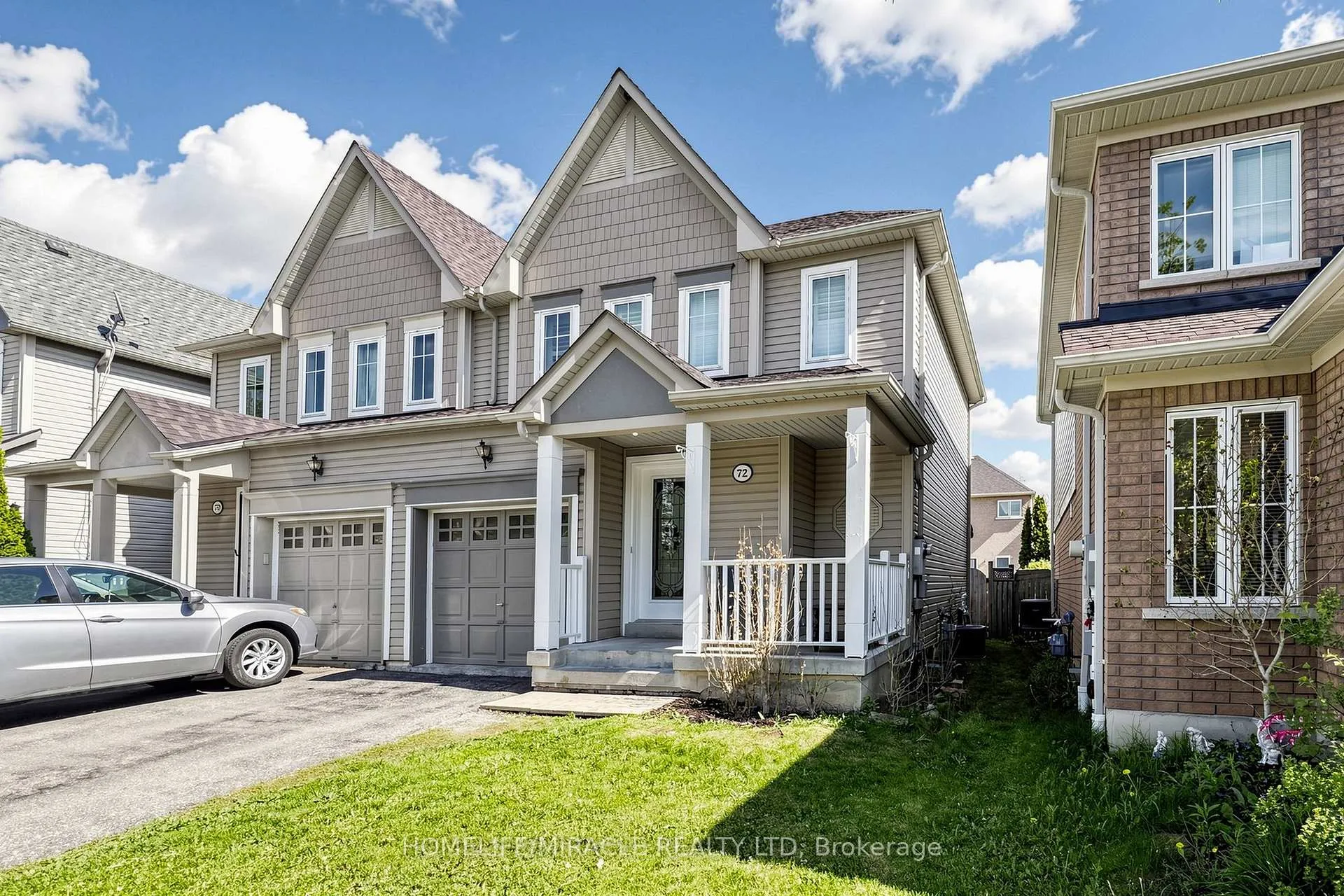 Photo 4 of 72 Boyd Crescent, Ajax, Northeast Ajax — HOMEH