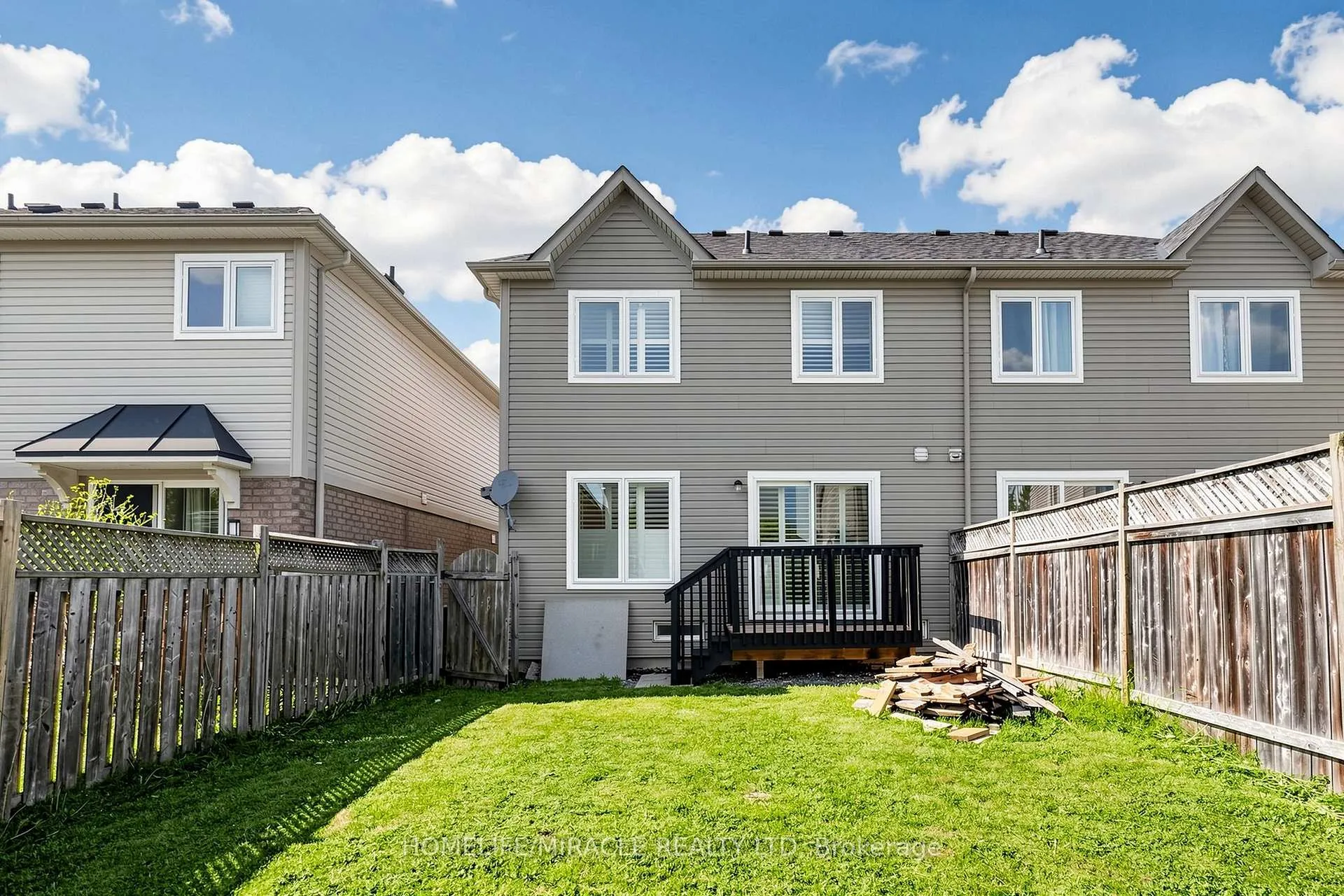 Photo 40 of 72 Boyd Crescent, Ajax, Northeast Ajax — HOMEH