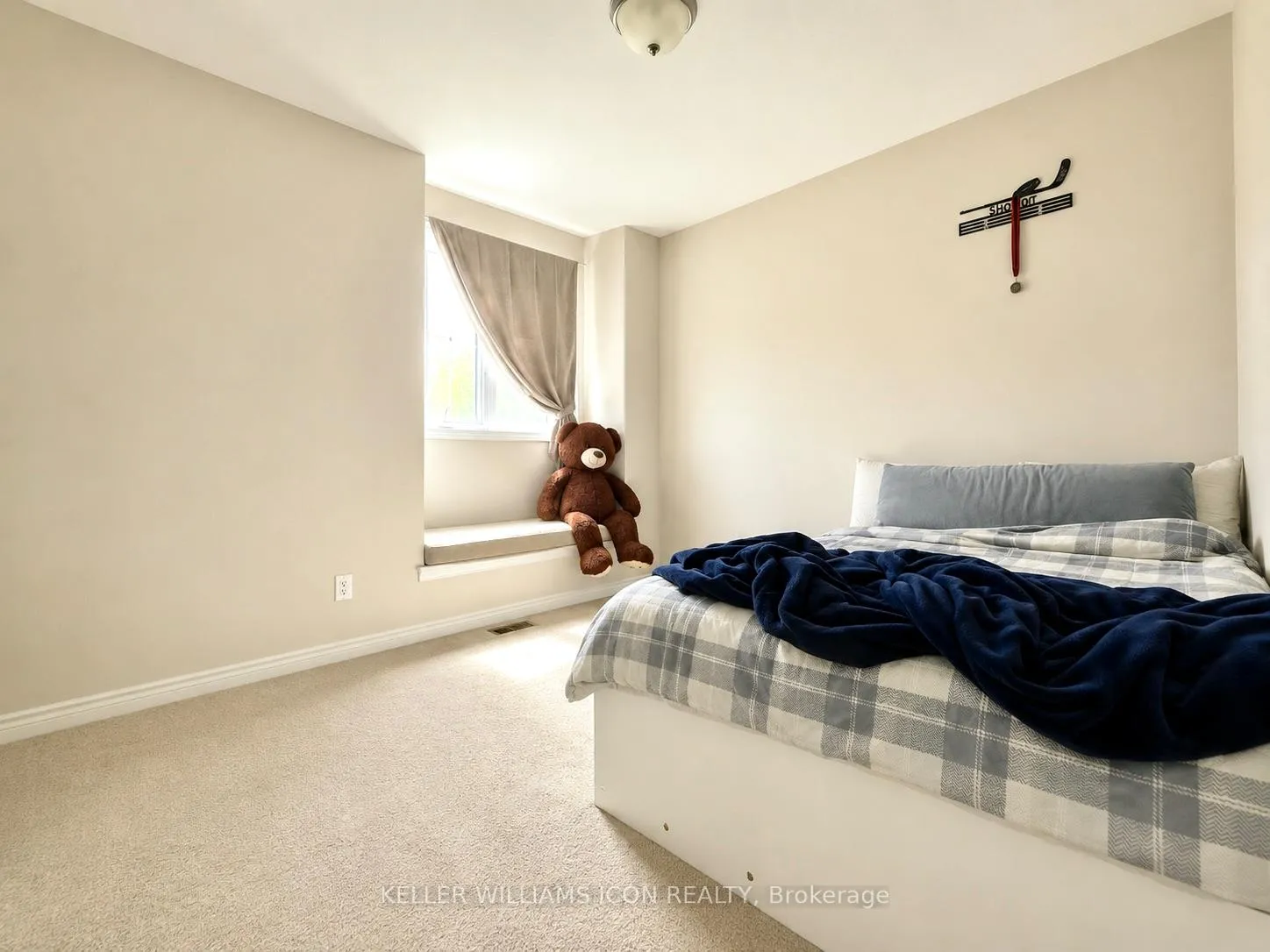 Photo 11 of 108 Solaris Drive, Ottawa, Kanata - Emerald Meadows/Trailwest — HOMEH