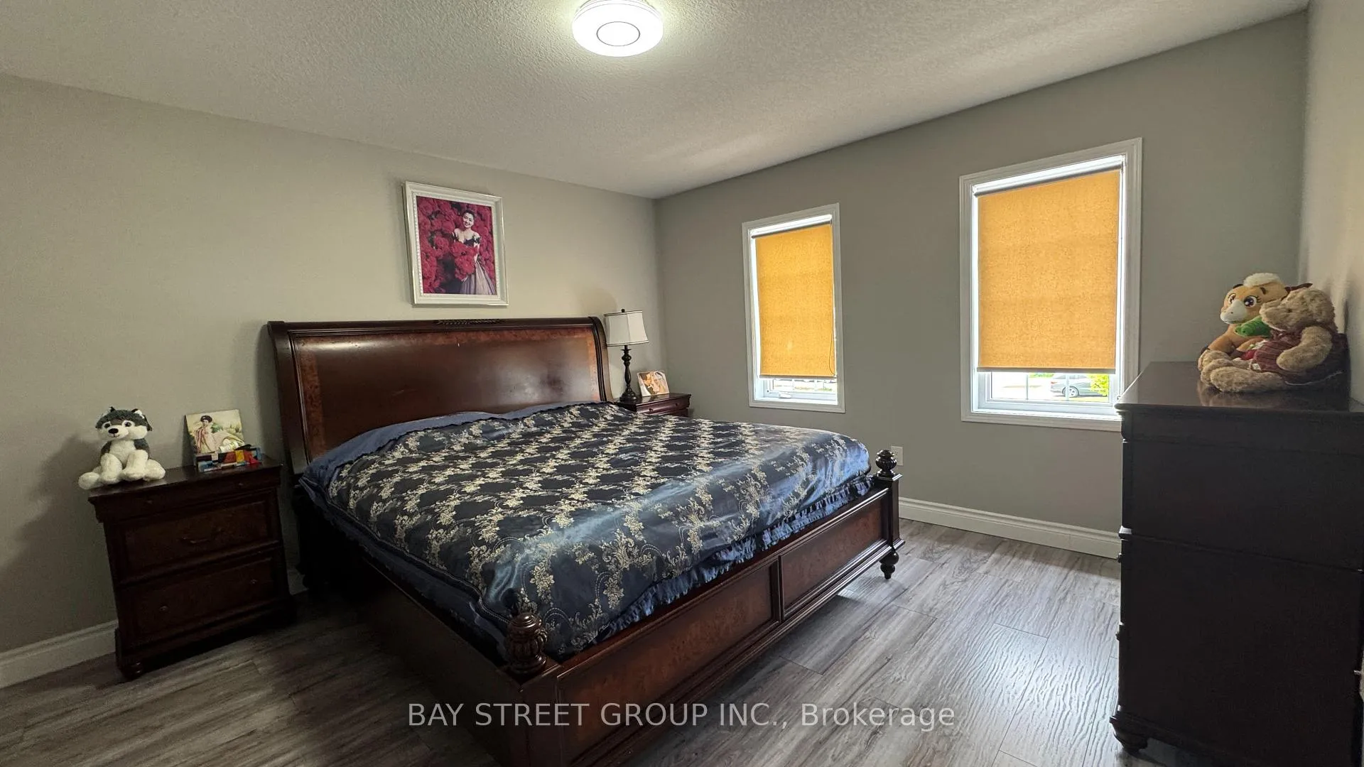 Photo 22 of 7889 Buckeye Crescent, Niagara Falls, Brown — HOMEH
