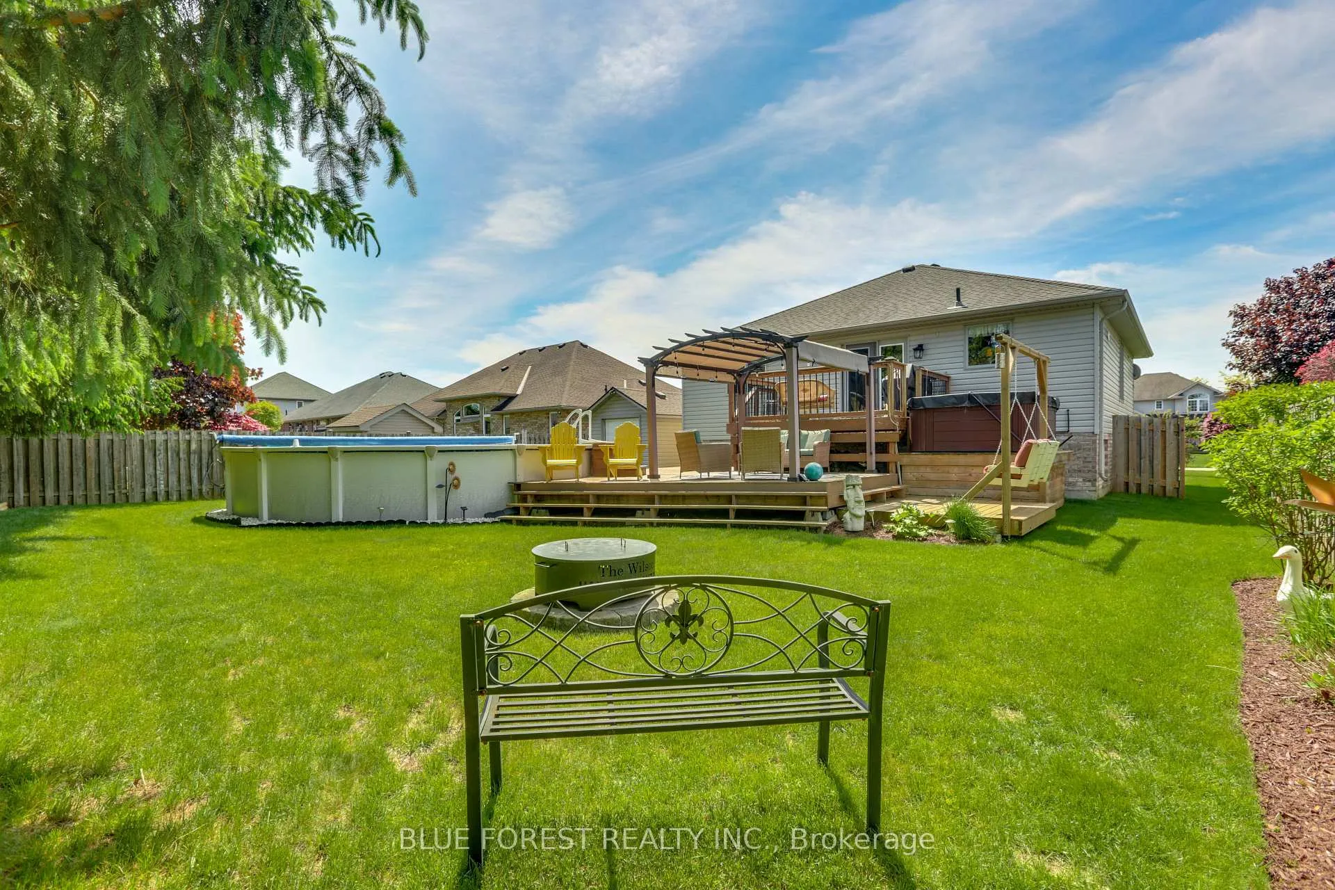 Photo 37 of 116 Woodvale Drive, Thames Centre, Dorchester — HOMEH