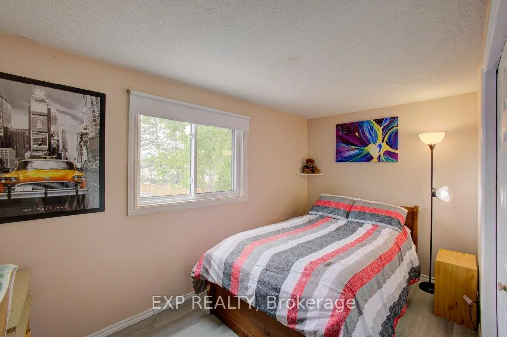 Photo 19 of 44 Madison Avenue, Orangeville — HOMEH