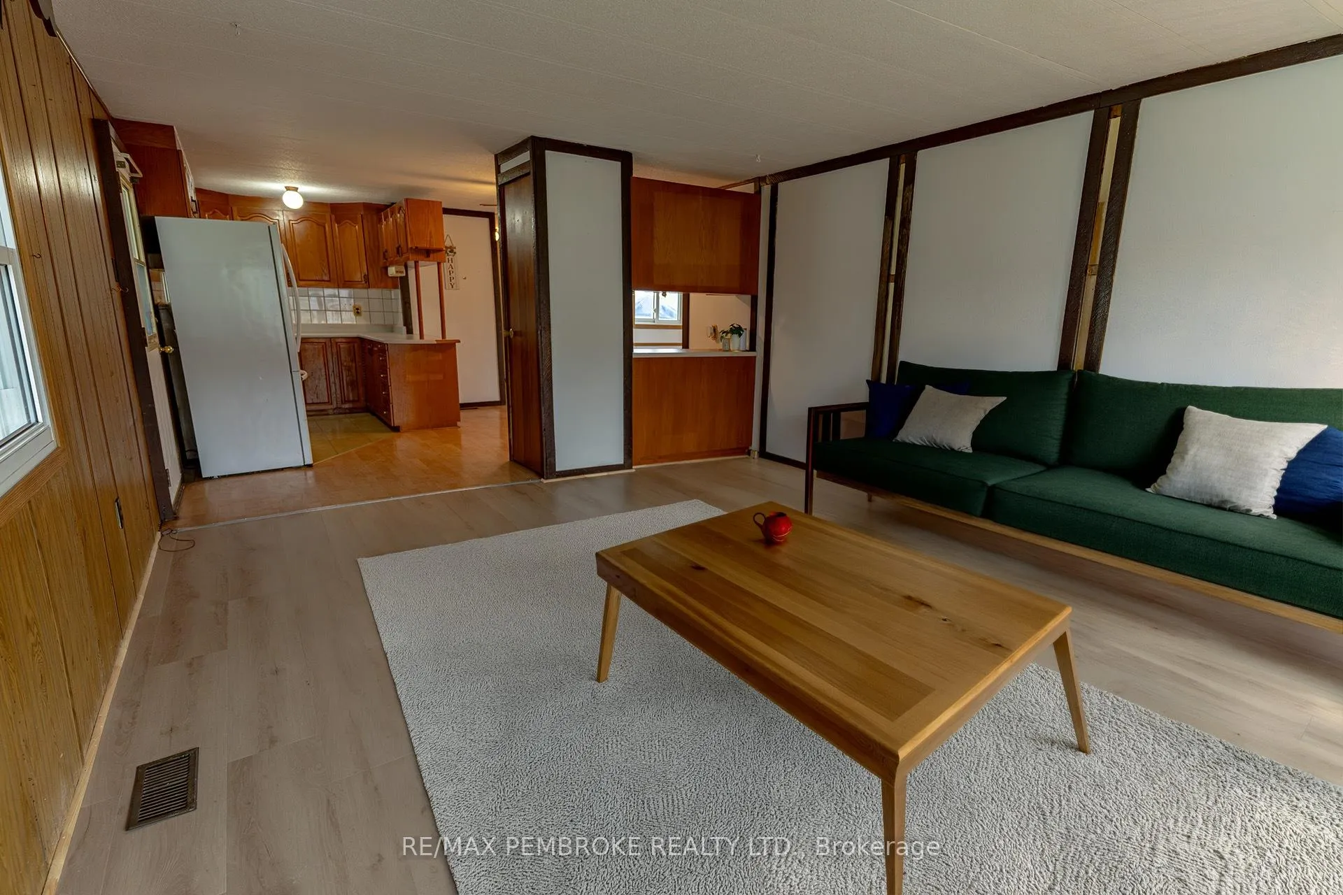 Photo 11 of 94 Pinehurst Estates, Petawawa, Petawawa — HOMEH