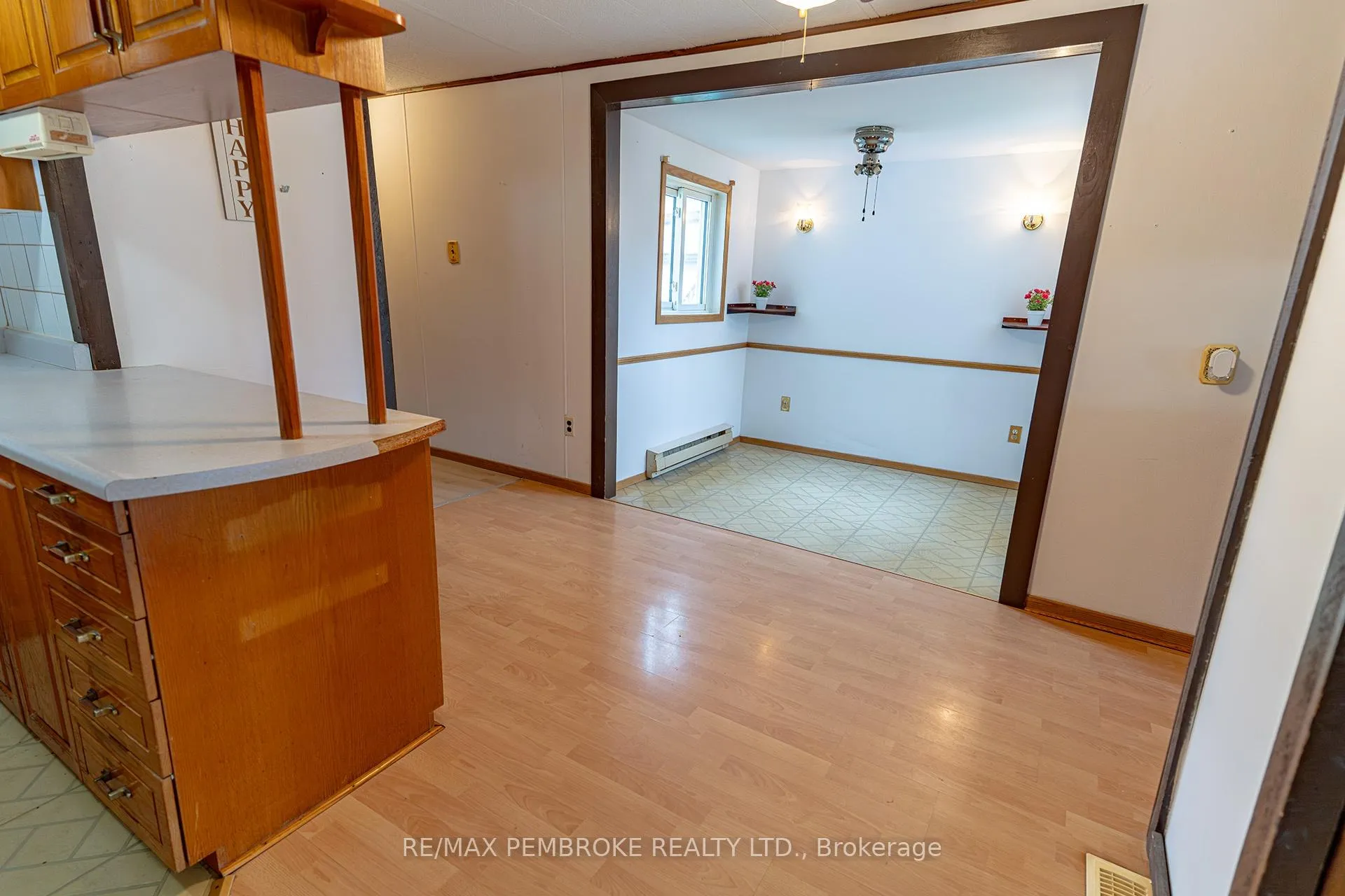 Photo 14 of 94 Pinehurst Estates, Petawawa, Petawawa — HOMEH