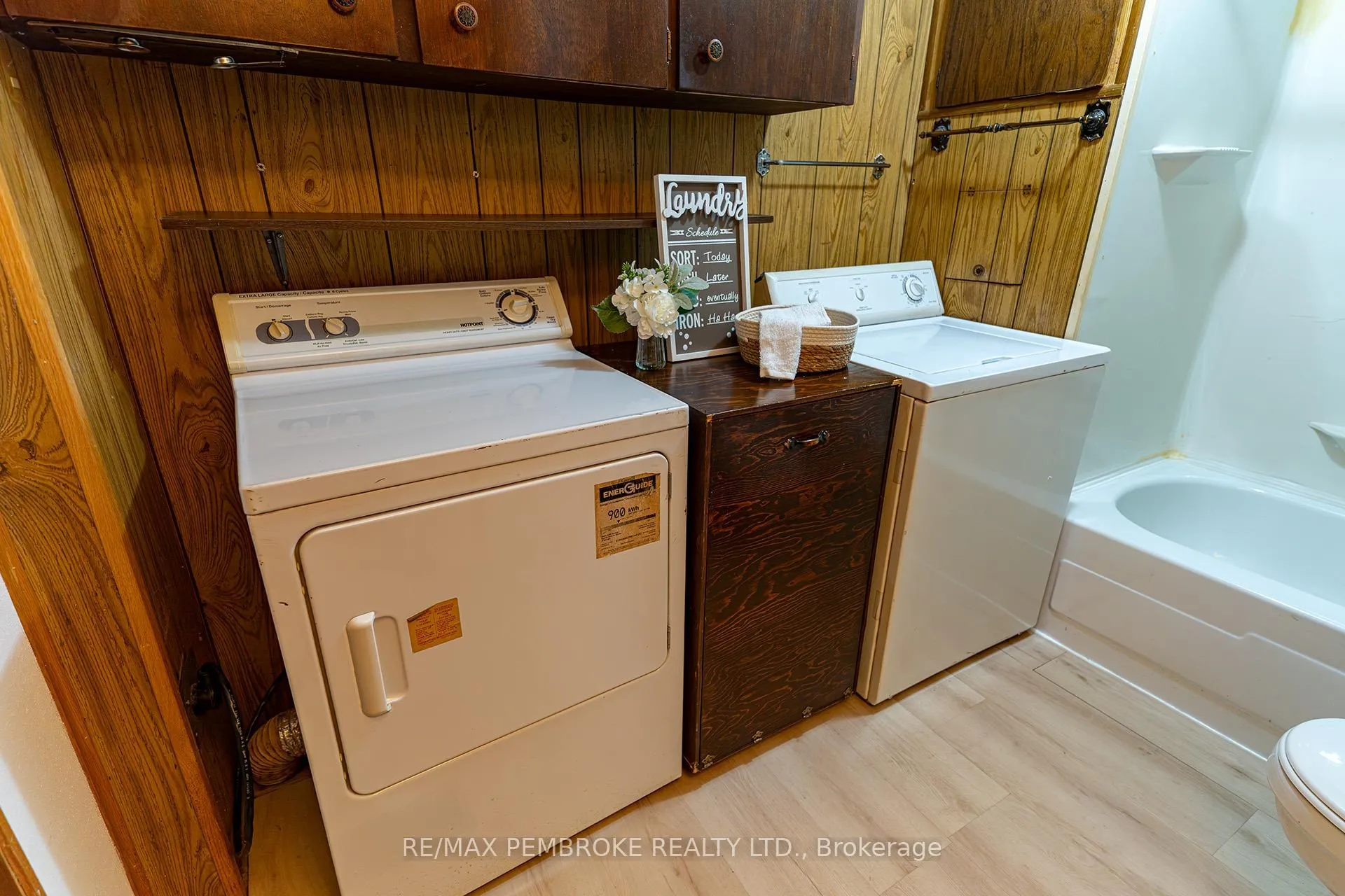 Photo 22 of 94 Pinehurst Estates, Petawawa, Petawawa — HOMEH