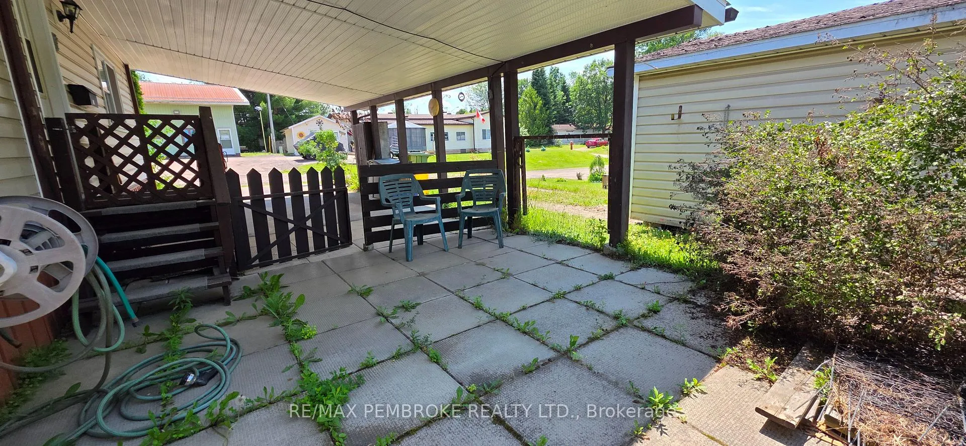 Photo 34 of 94 Pinehurst Estates, Petawawa, Petawawa — HOMEH