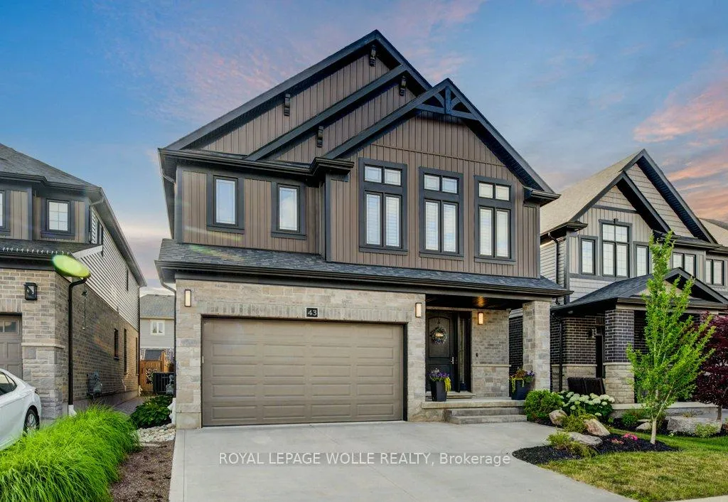 Photo 2 of 43 Greyhawk Street, Kitchener — HOMEH