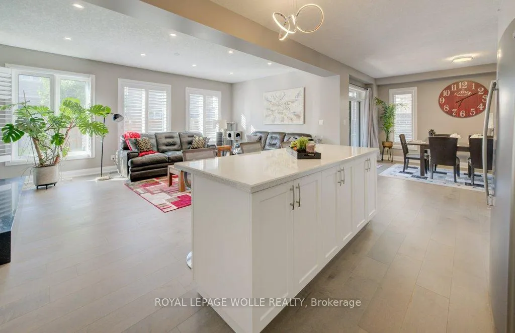 Photo 11 of 43 Greyhawk Street, Kitchener — HOMEH
