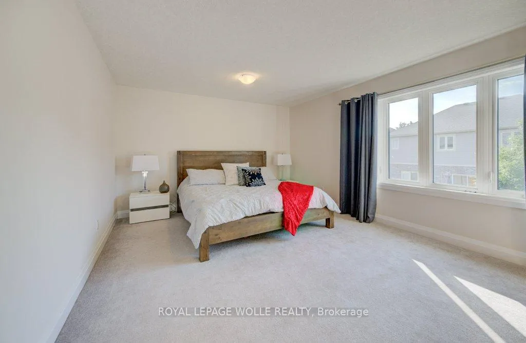 Photo 25 of 43 Greyhawk Street, Kitchener — HOMEH