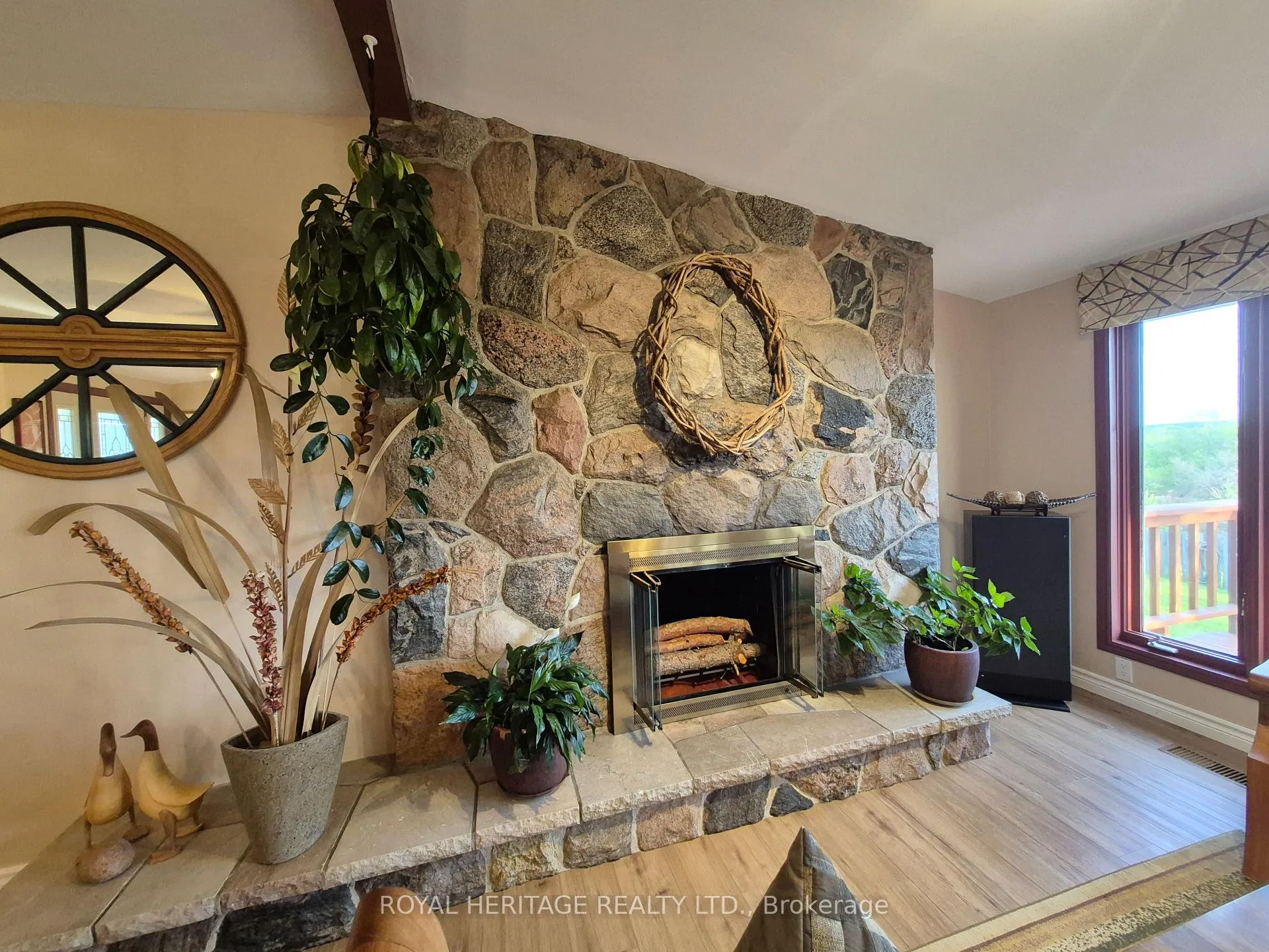 Photo 10 of 815 Wagg Road, Uxbridge, Rural Uxbridge — HOMEH