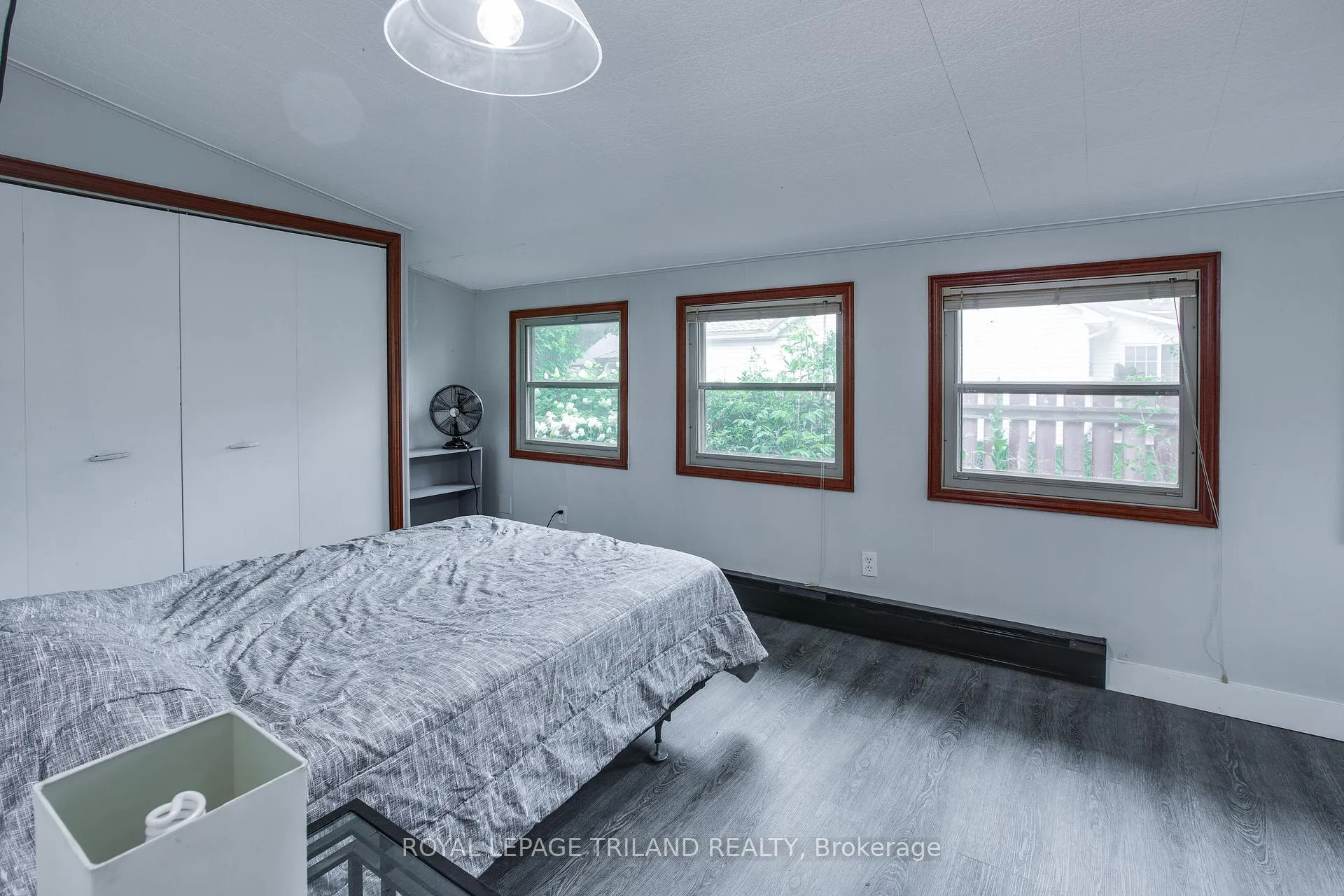 Photo 14 of 7575 Biddulph Street, Lambton Shores, Port Franks — HOMEH