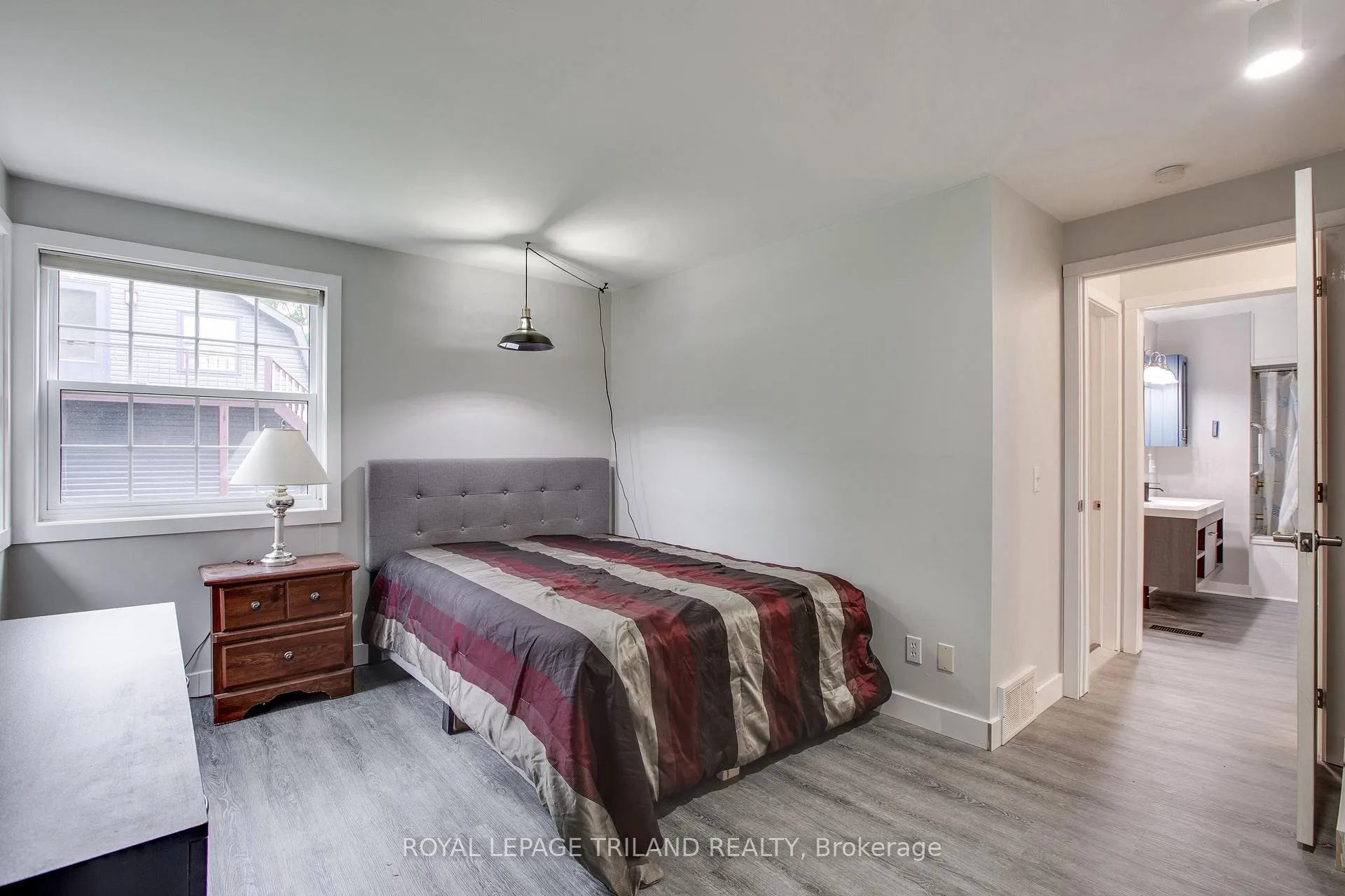 Photo 21 of 7575 Biddulph Street, Lambton Shores, Port Franks — HOMEH
