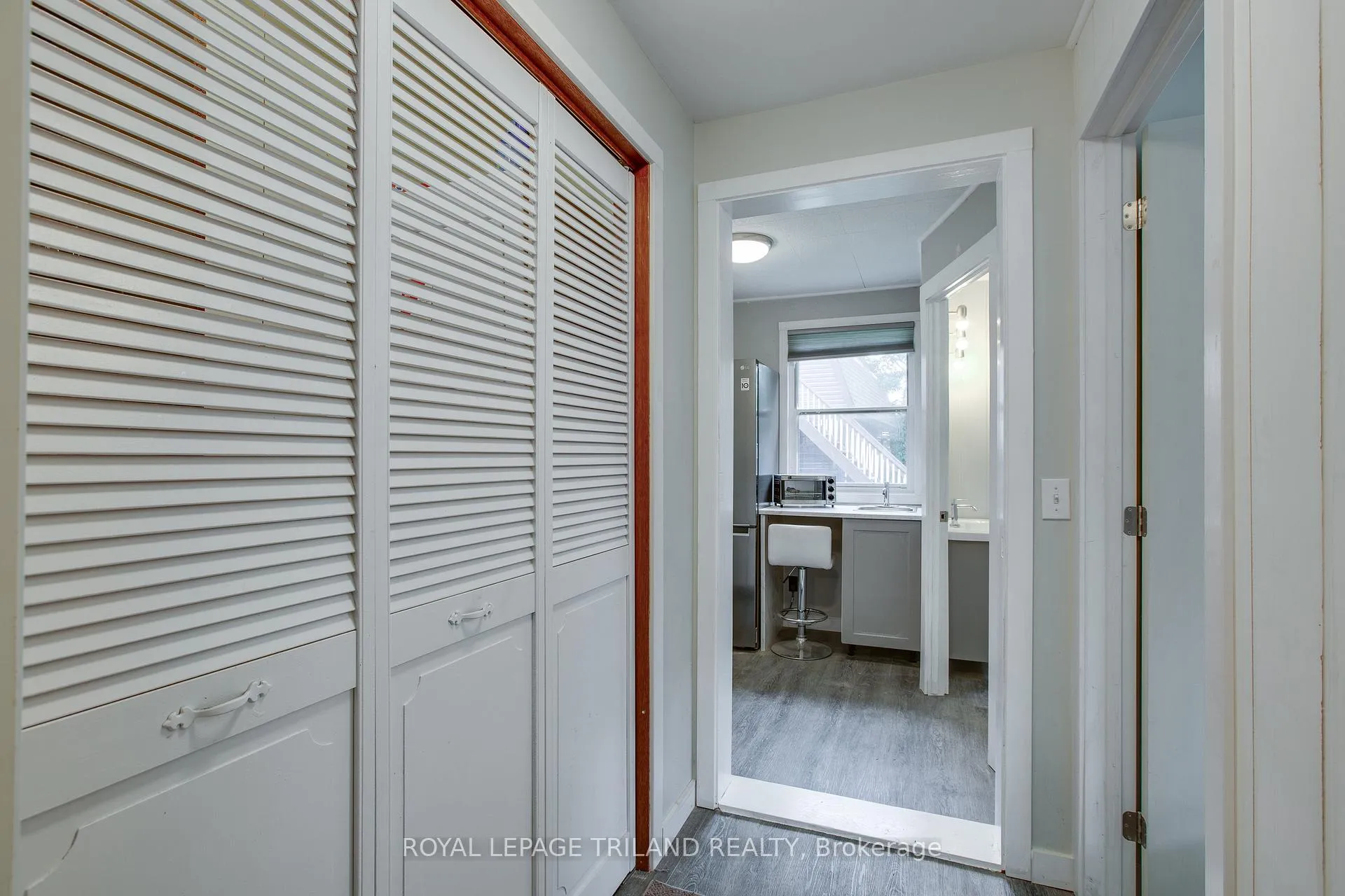 Photo 22 of 7575 Biddulph Street, Lambton Shores, Port Franks — HOMEH