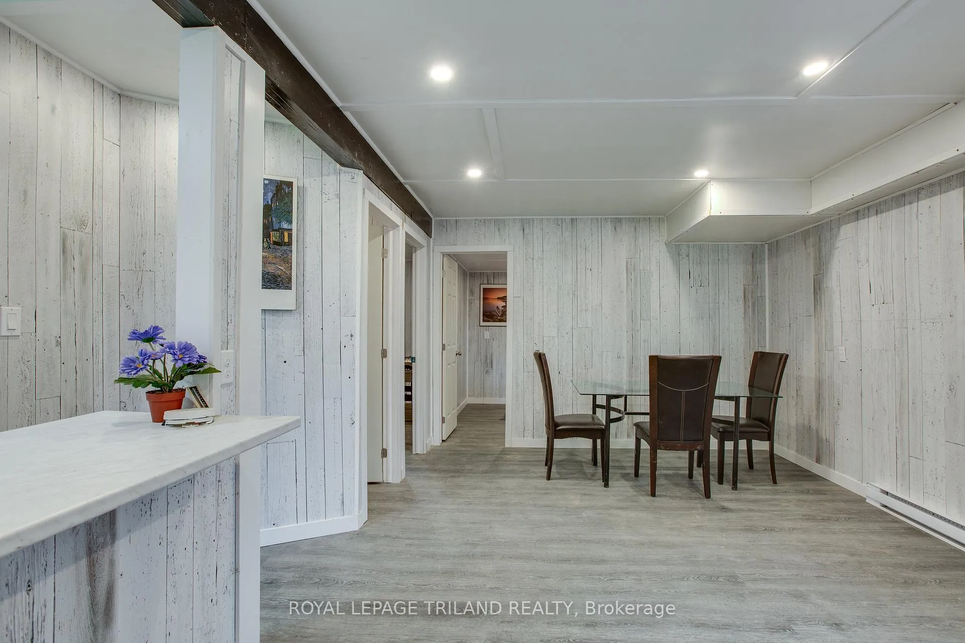 Photo 29 of 7575 Biddulph Street, Lambton Shores, Port Franks — HOMEH
