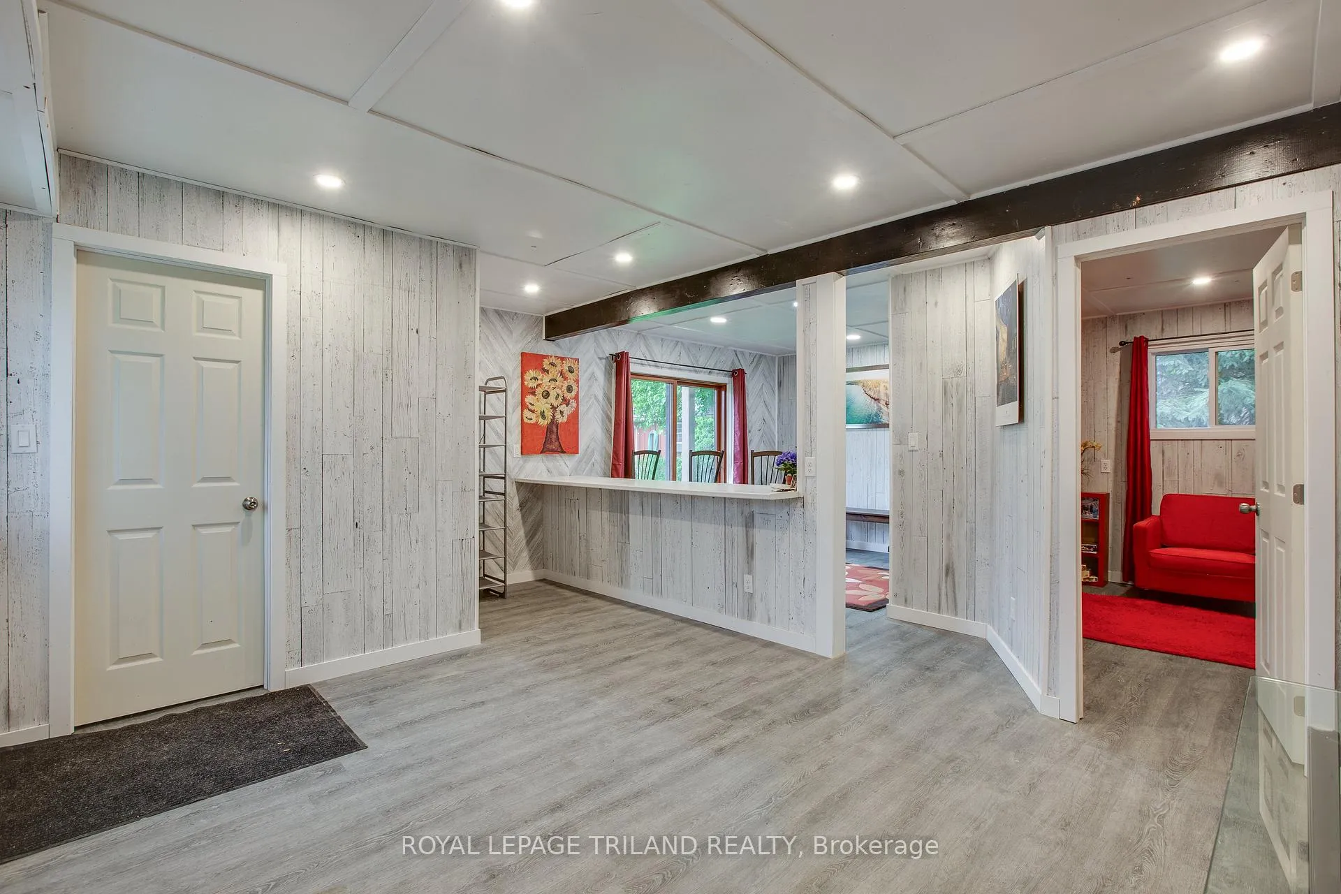 Photo 31 of 7575 Biddulph Street, Lambton Shores, Port Franks — HOMEH