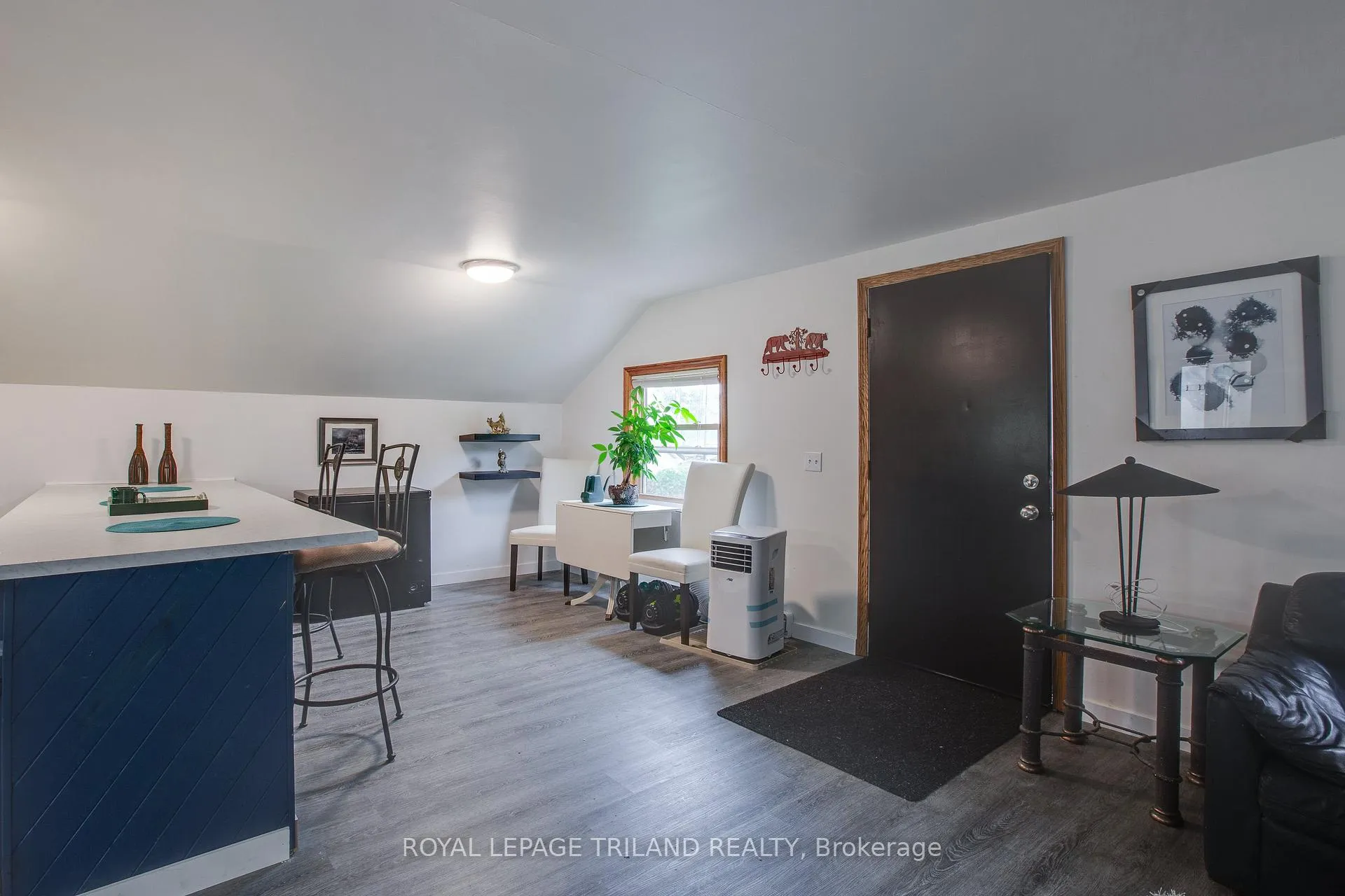 Photo 39 of 7575 Biddulph Street, Lambton Shores, Port Franks — HOMEH