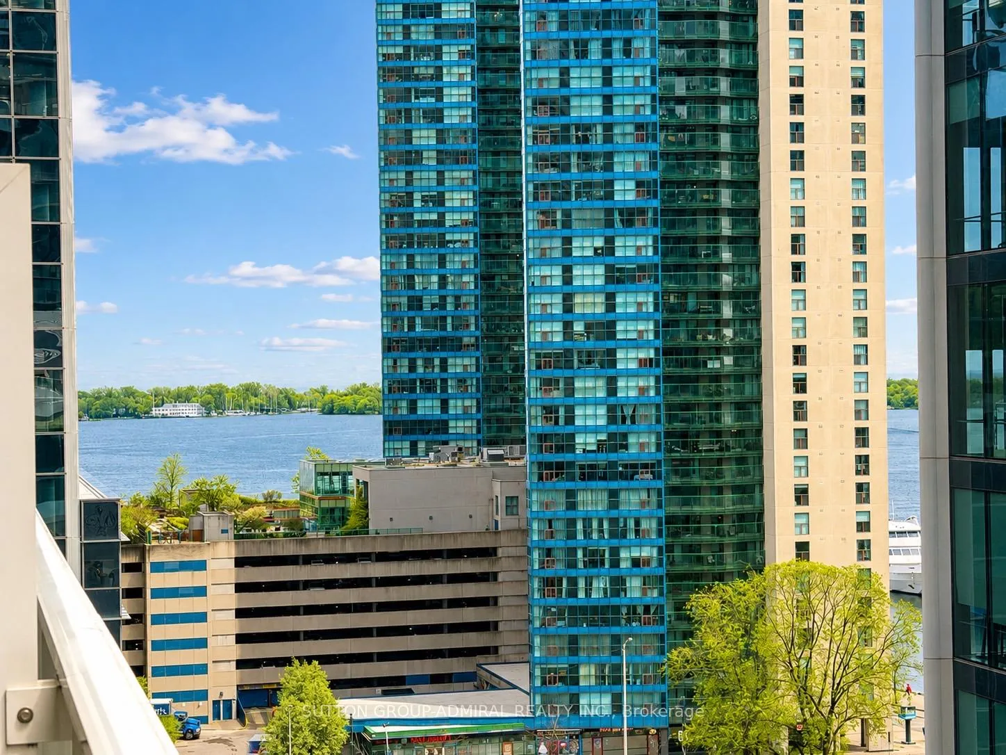Photo 11 of Unit 1011, 100 Harbour Street, Toronto, Waterfront Communities — HOMEH