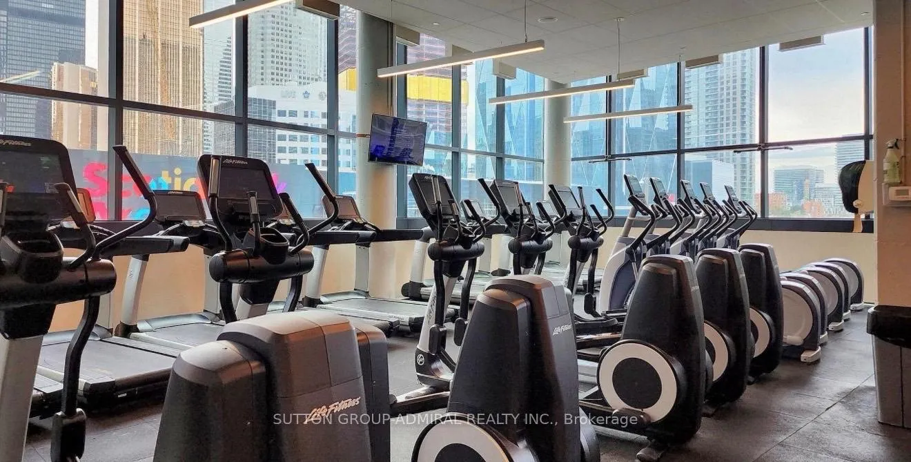 Photo 14 of Unit 1011, 100 Harbour Street, Toronto, Waterfront Communities — HOMEH