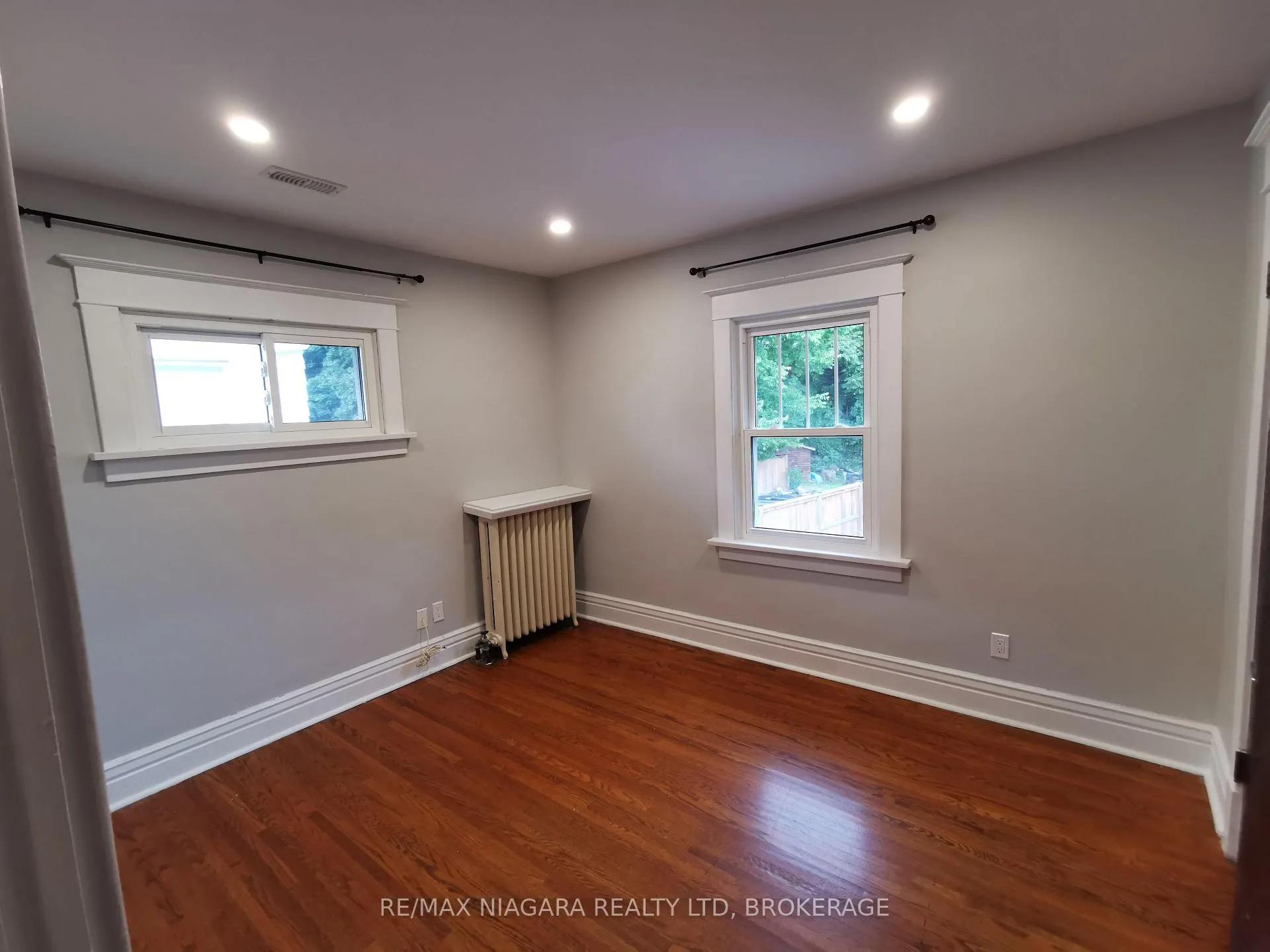 Photo 40 of 5163 River Road, Niagara Falls, Downtown — HOMEH