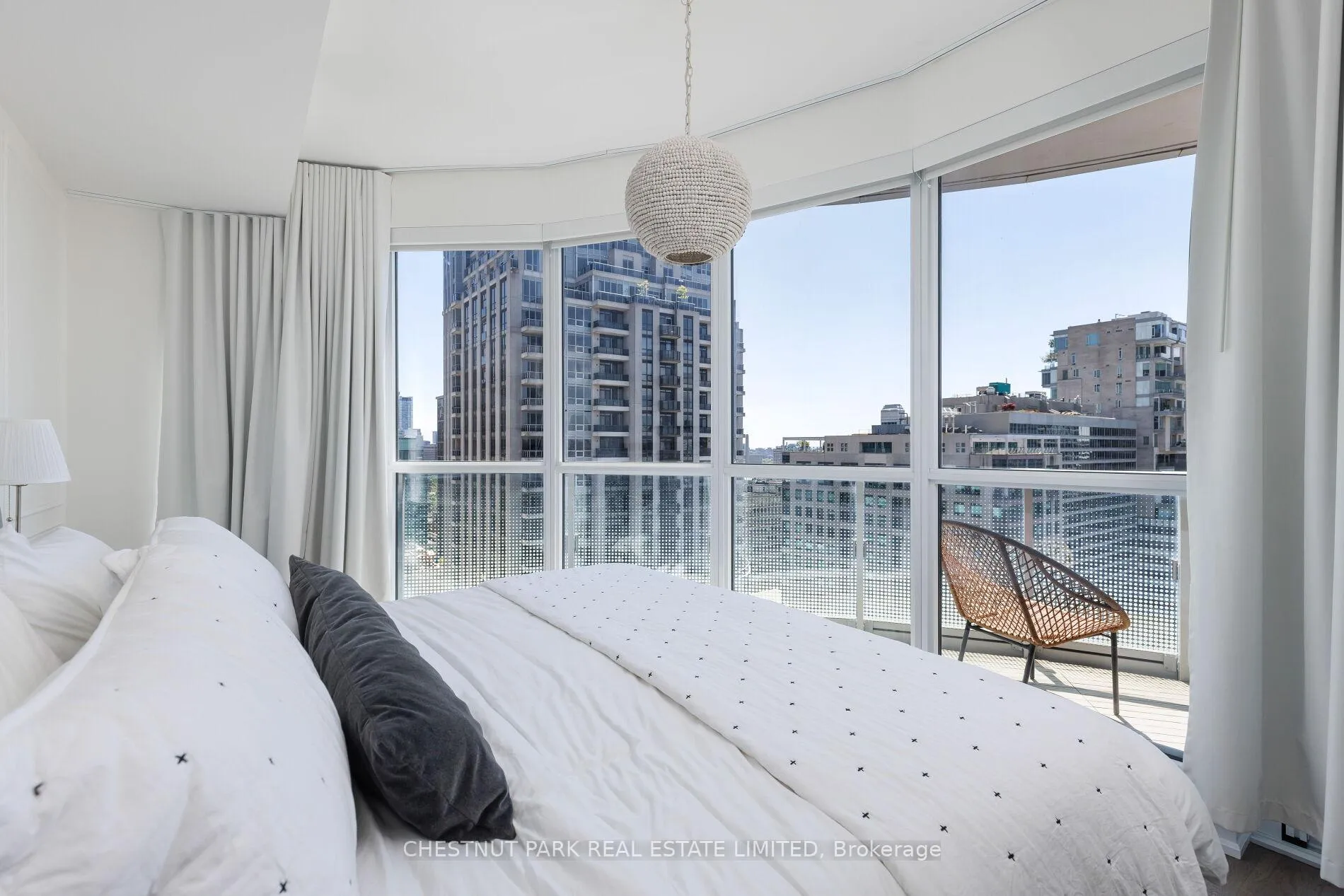 Photo 22 of Unit 1902, 88 Cumberland Street, Toronto, The Annex — HOMEH