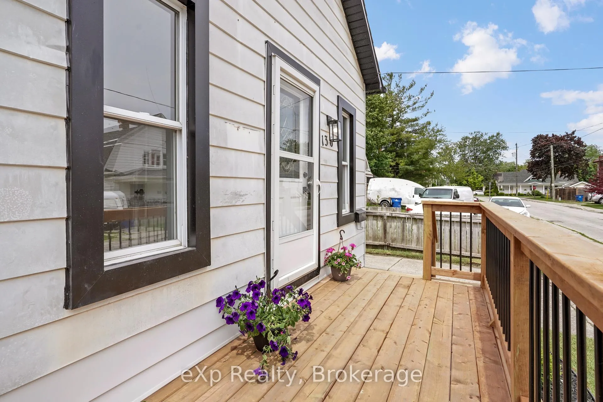 Photo 4 of 136 Adelaide Street S, Chatham-Kent, Chatham — HOMEH