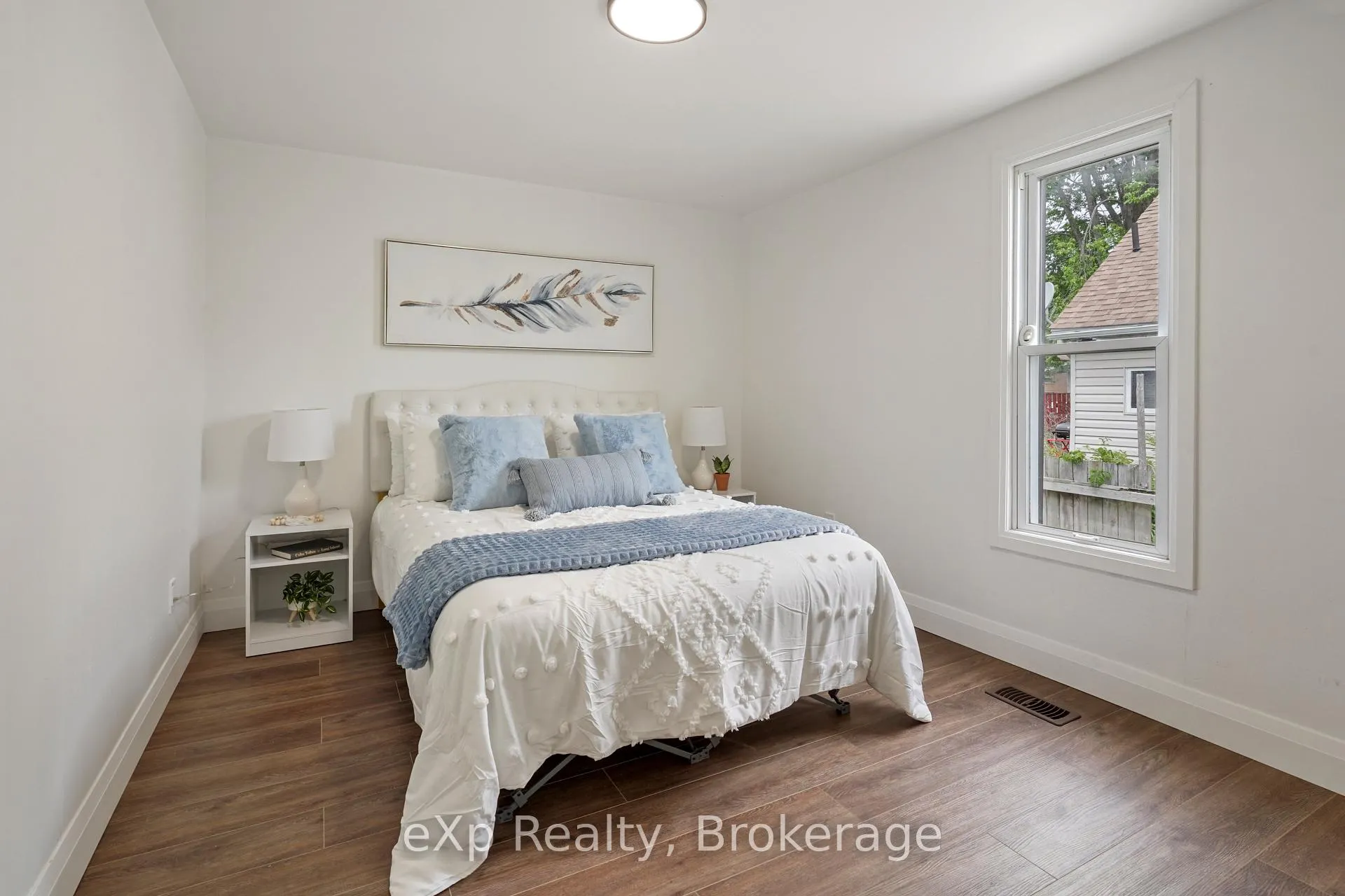 Photo 23 of 136 Adelaide Street S, Chatham-Kent, Chatham — HOMEH