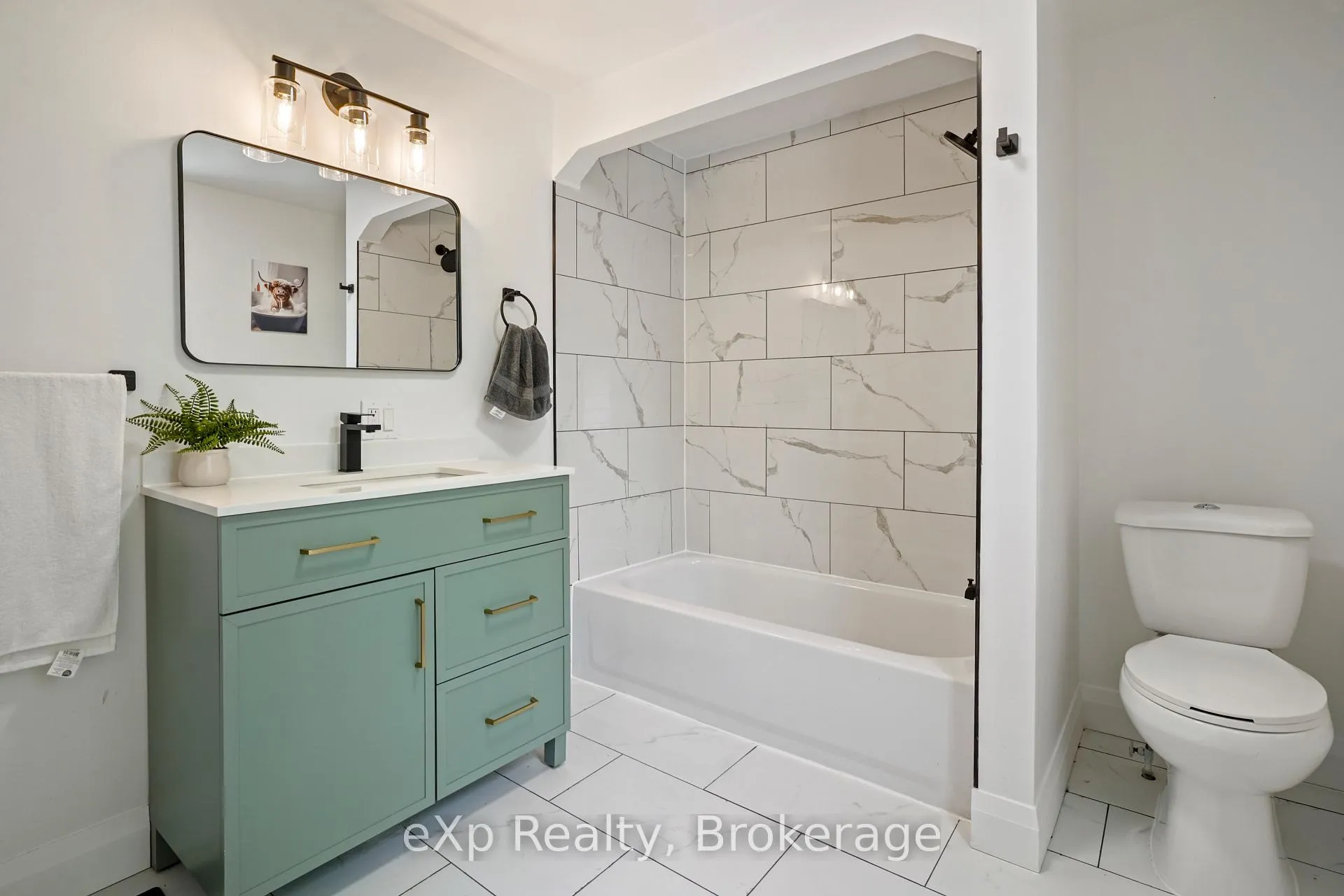 Photo 31 of 136 Adelaide Street S, Chatham-Kent, Chatham — HOMEH