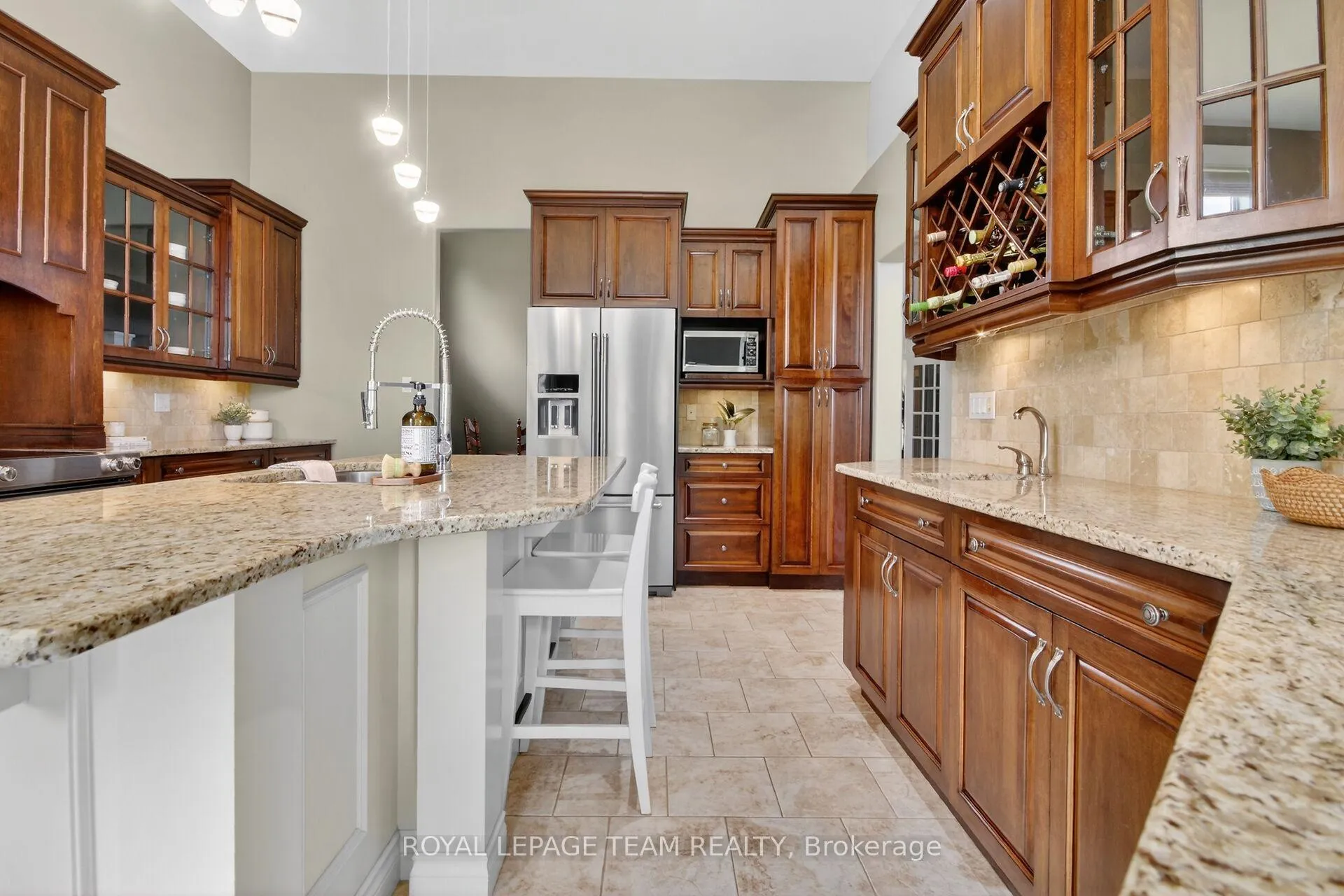 Photo 20 of 568 Pennycross Lane, Ottawa, Huntley Ward (South West) — HOMEH