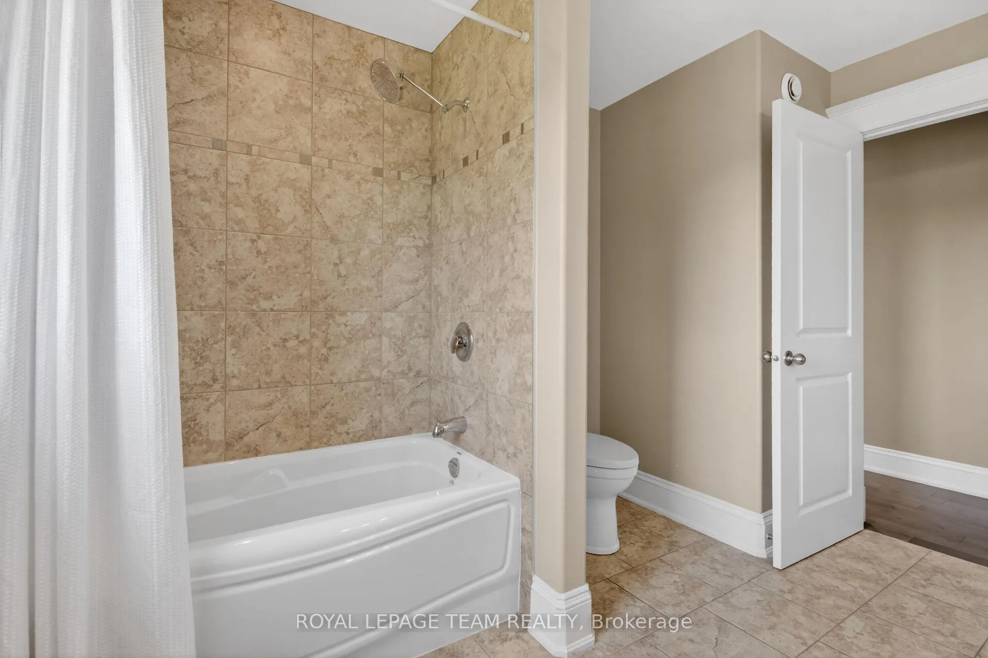 Photo 37 of 568 Pennycross Lane, Ottawa, Huntley Ward (South West) — HOMEH