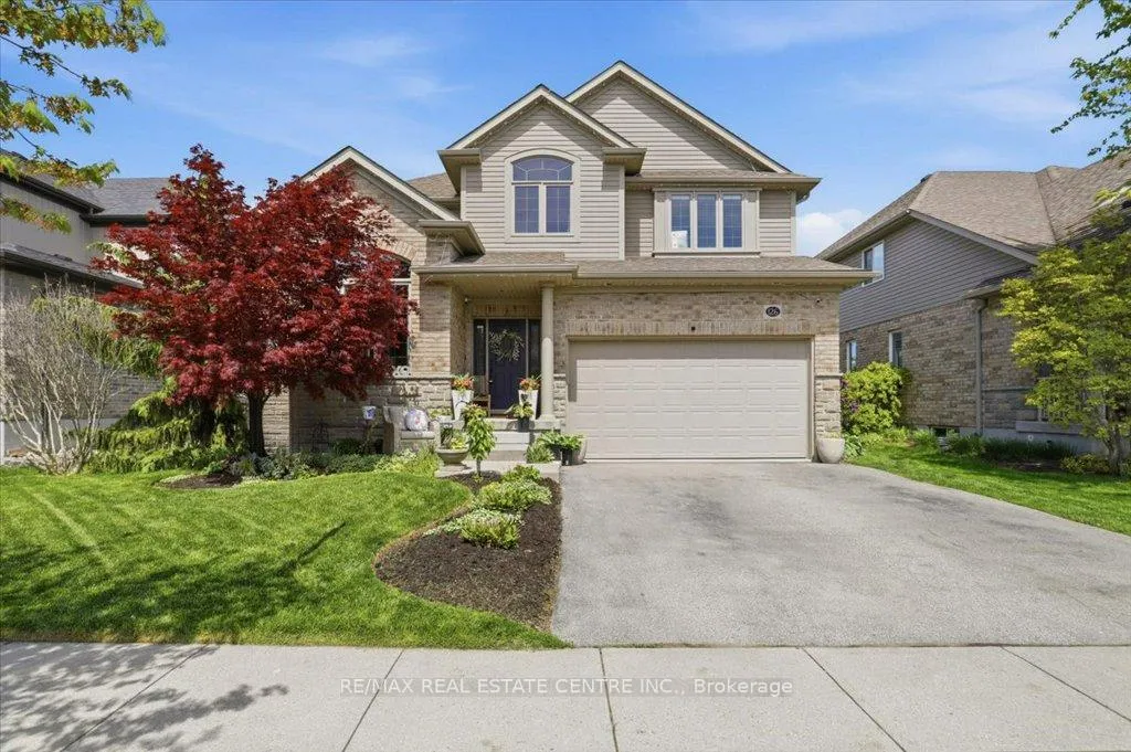 Photo 1 of 126 Goldschmidt Crescent, Wilmot — HOMEH