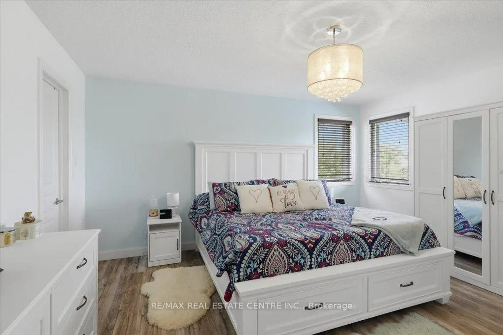 Photo 25 of 126 Goldschmidt Crescent, Wilmot — HOMEH