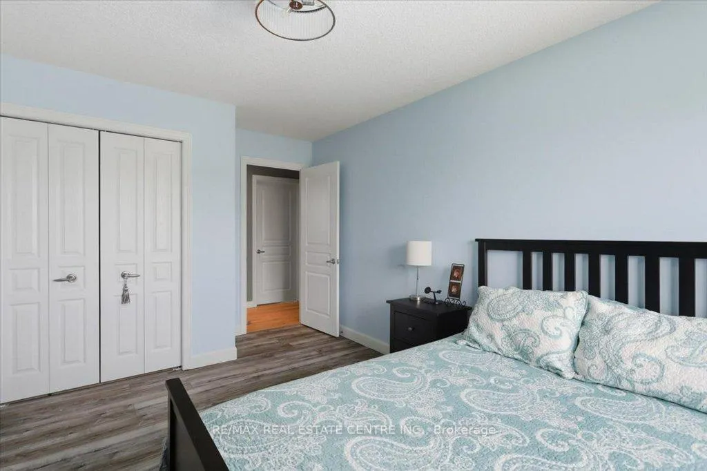 Photo 33 of 126 Goldschmidt Crescent, Wilmot — HOMEH