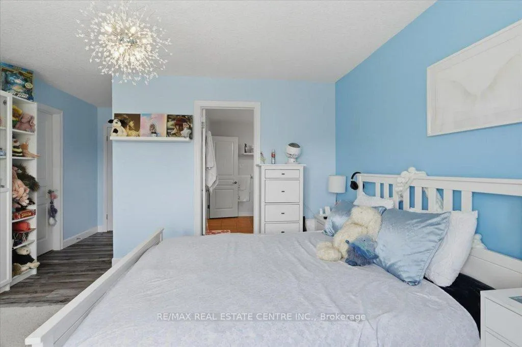 Photo 35 of 126 Goldschmidt Crescent, Wilmot — HOMEH