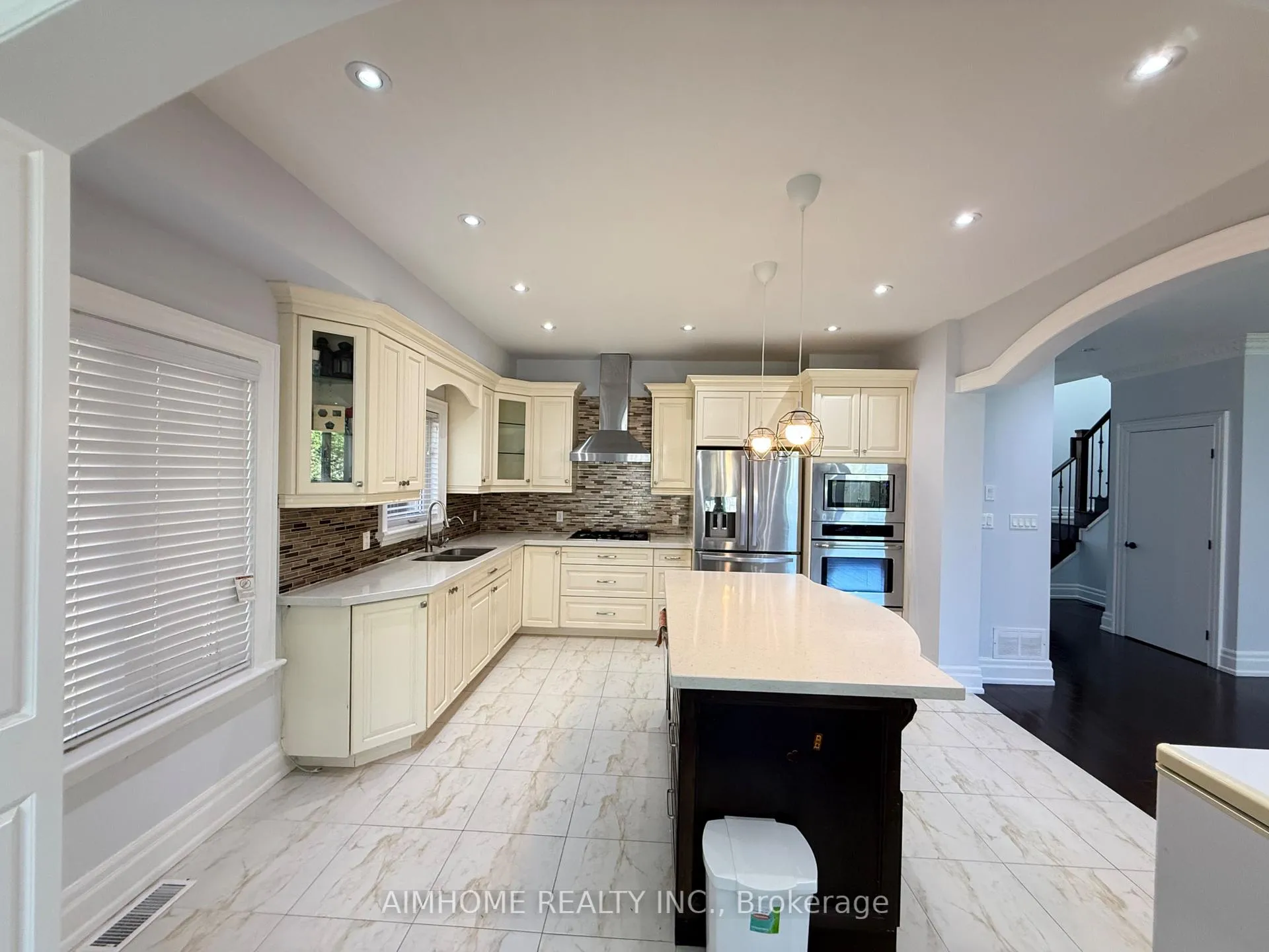 Photo 15 of 150 Aylesworth Avenue, Scarborough, Birchcliffe-Cliffside — HOMEH